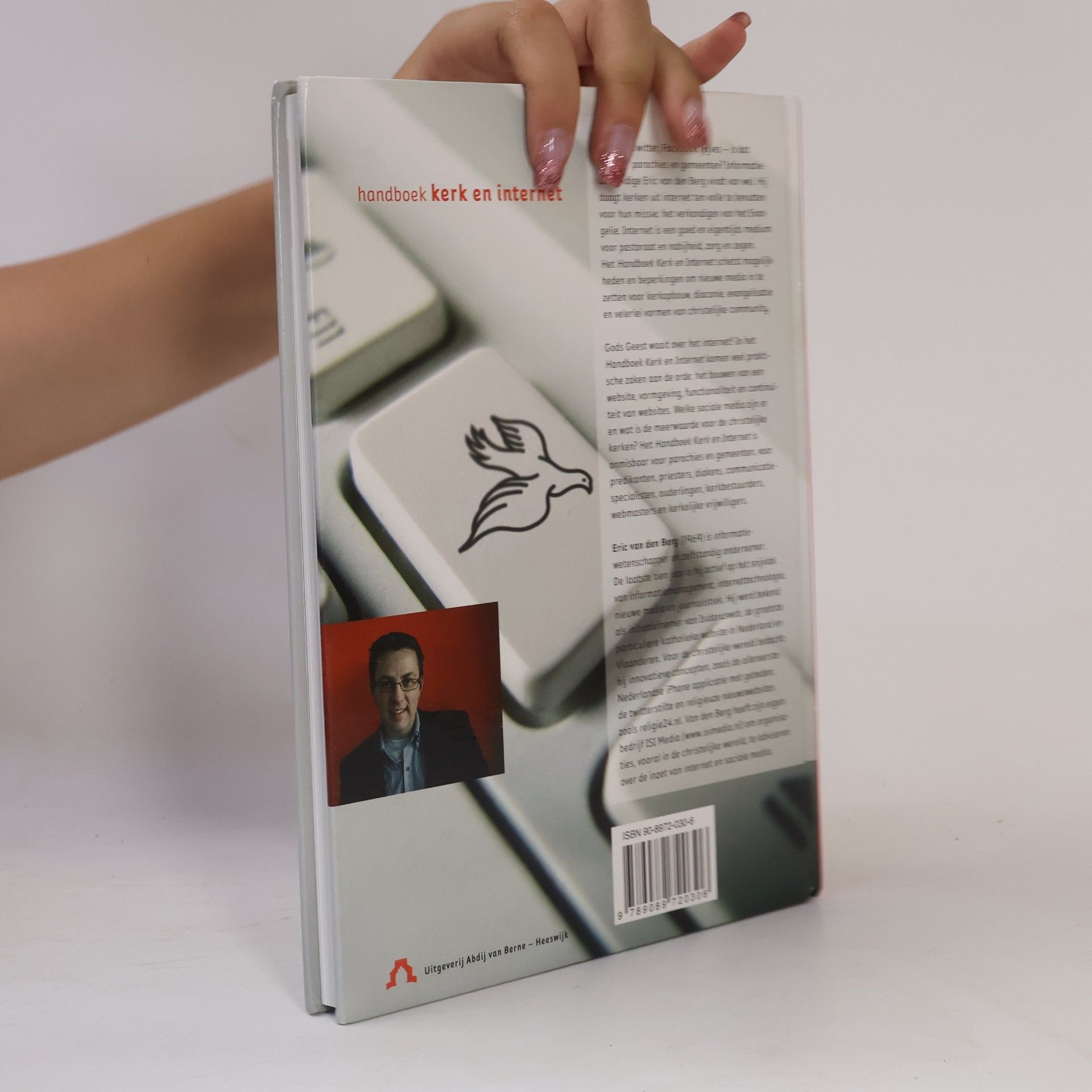 Eric van den Berg Handboek kerk en internet