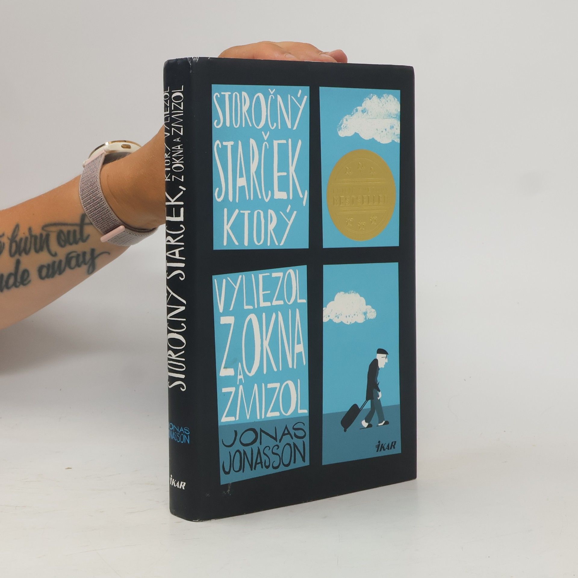 Jonas Jonasson Storočný starček, ktorý vyliezol z okna a zmizol