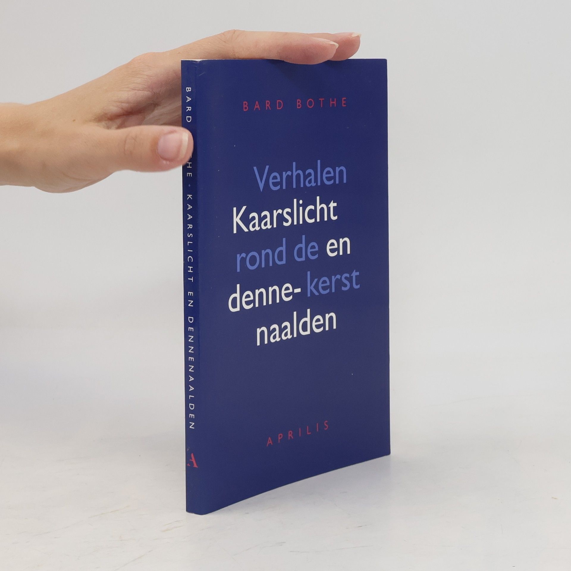 Kaarslicht en dennenaalden