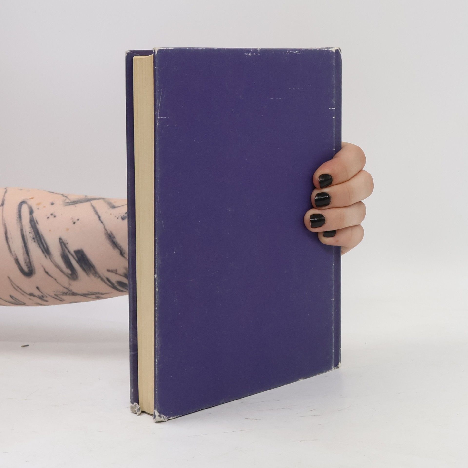 Patricia Briggs Zkřížené hnáty