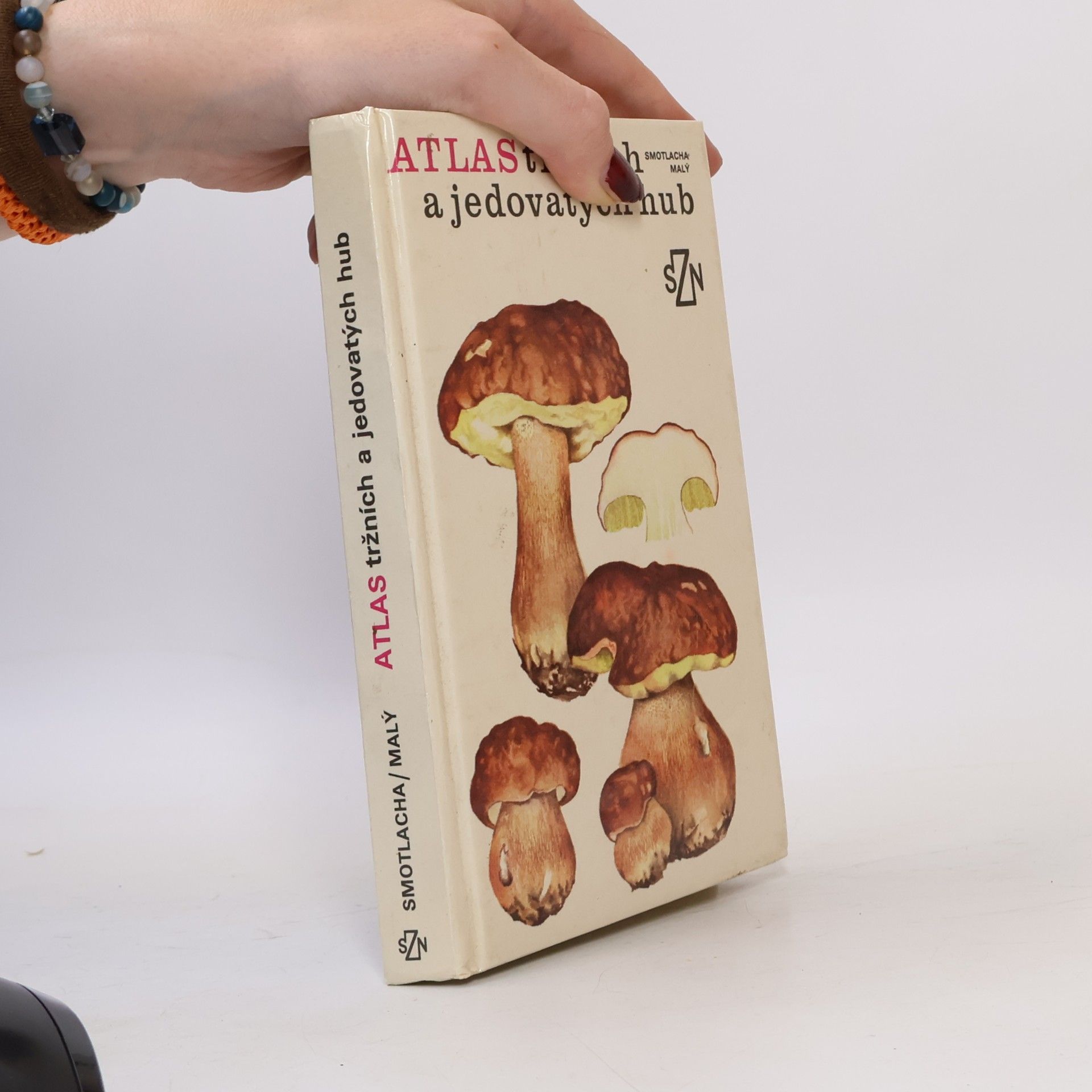 Jiří Malý Atlas tržních a jedovatých hub