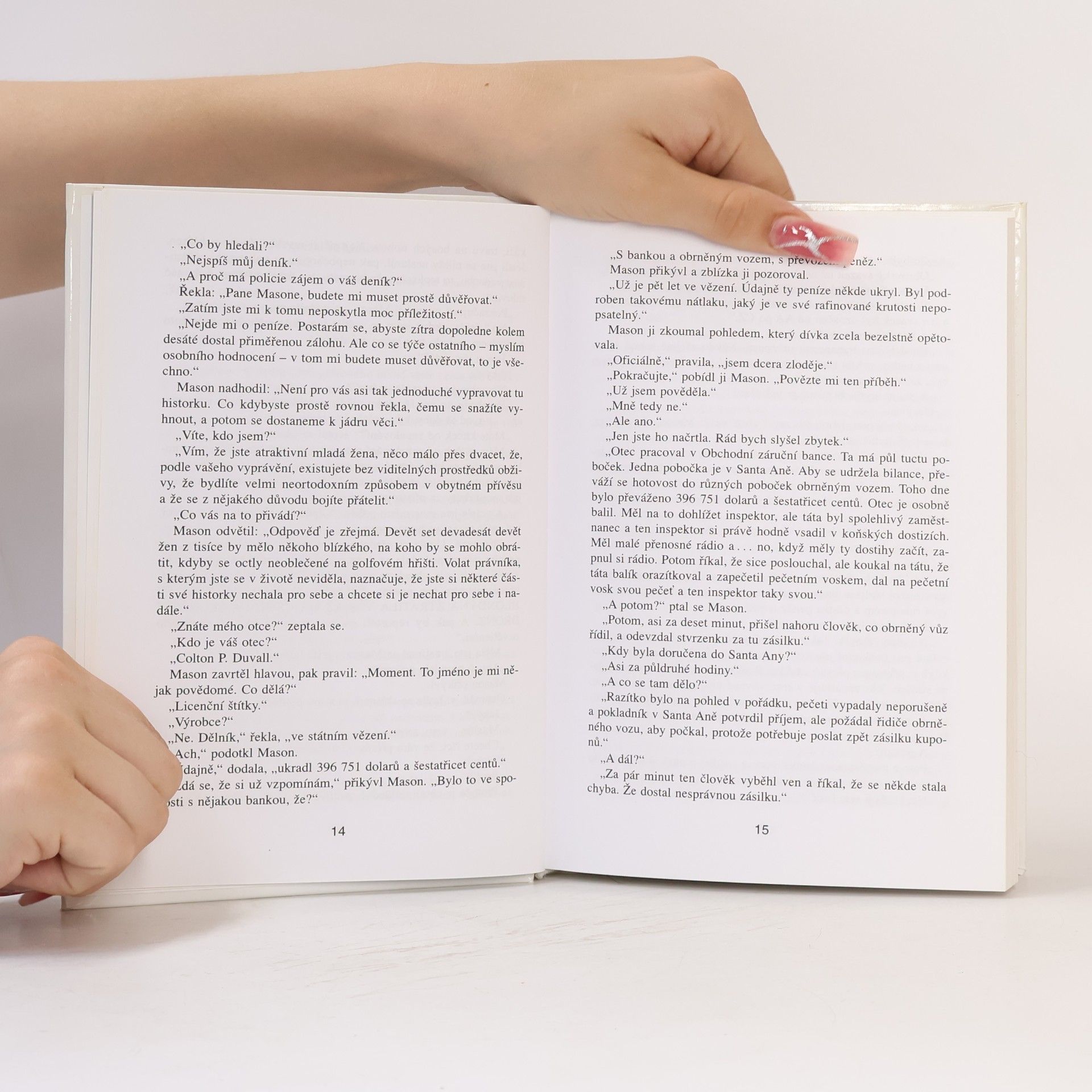 Erle Stanley Gardner Případ deníku slunící se blondýny