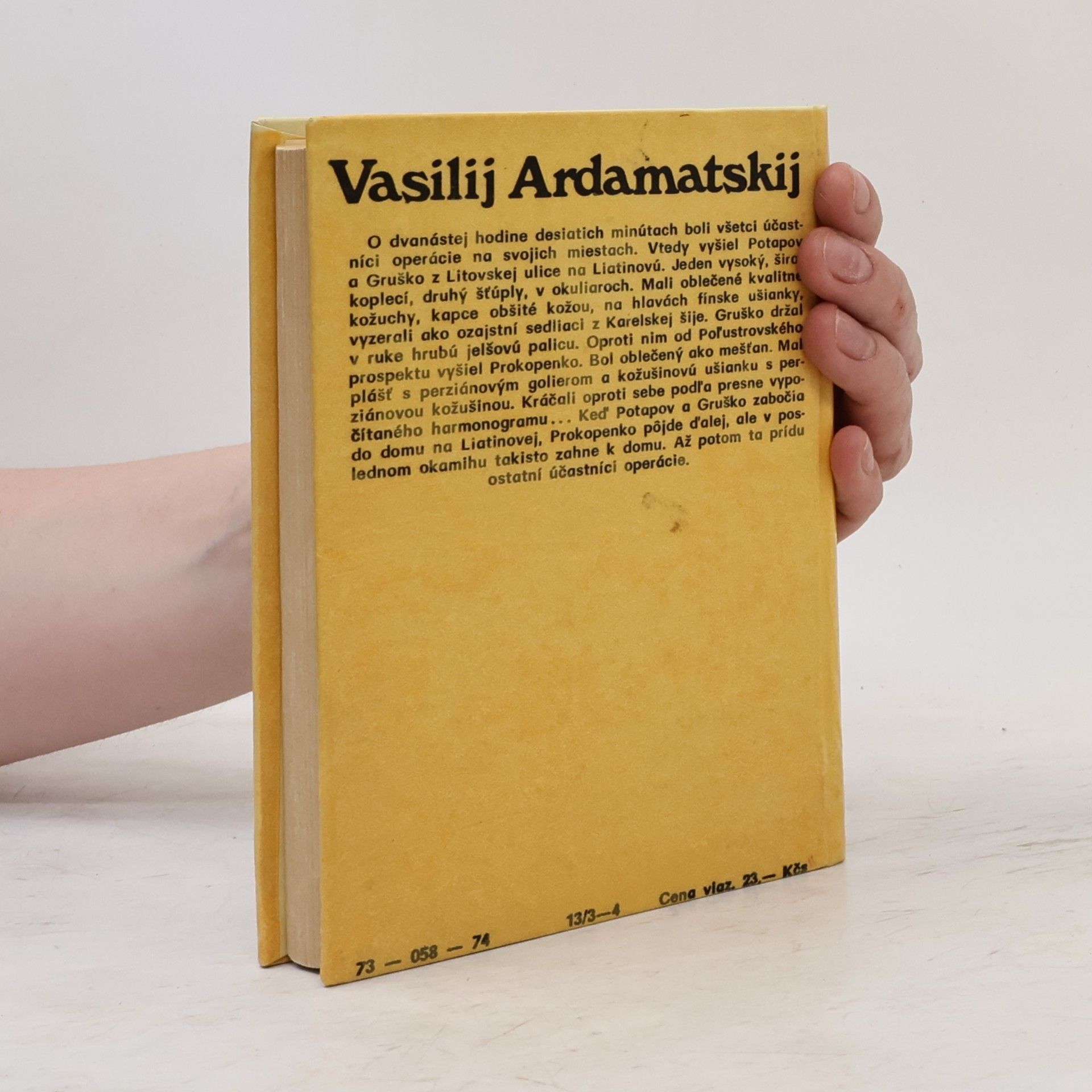 Vasilij Ivanovič Ardamatskij Tajná operácia doktora Axela