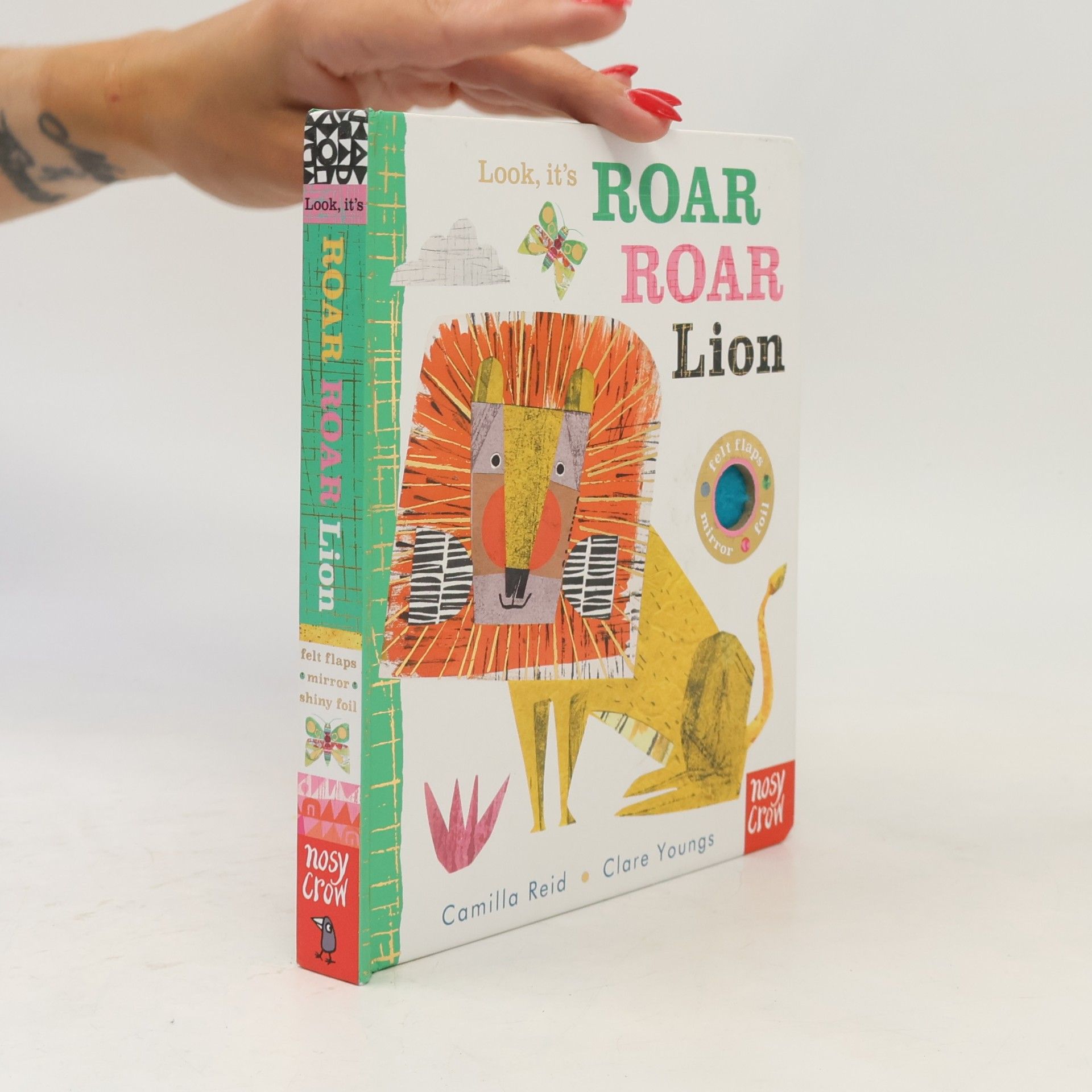 Clare Youngs Look, It's Roar Roar Lion