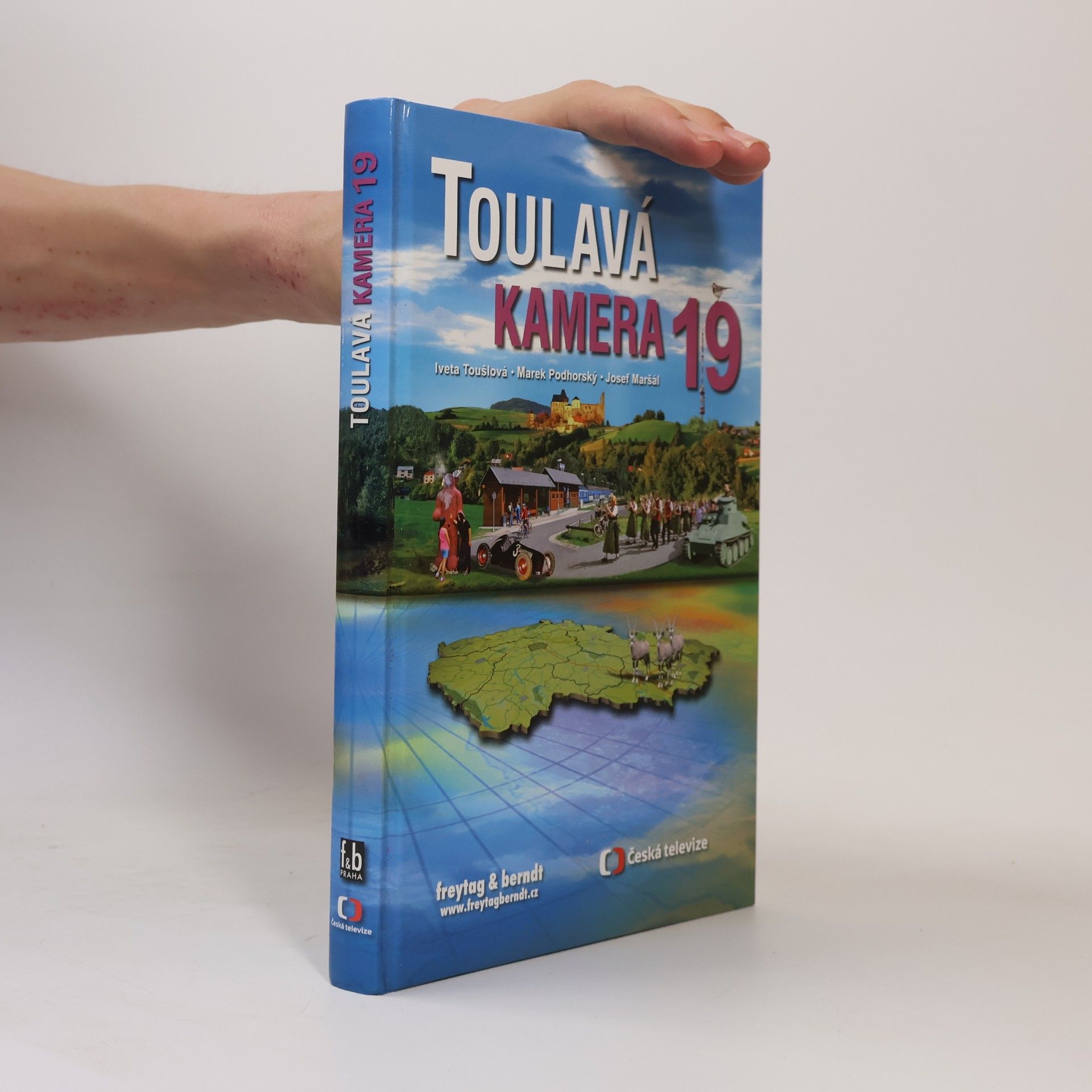 Toulavá kamera 19