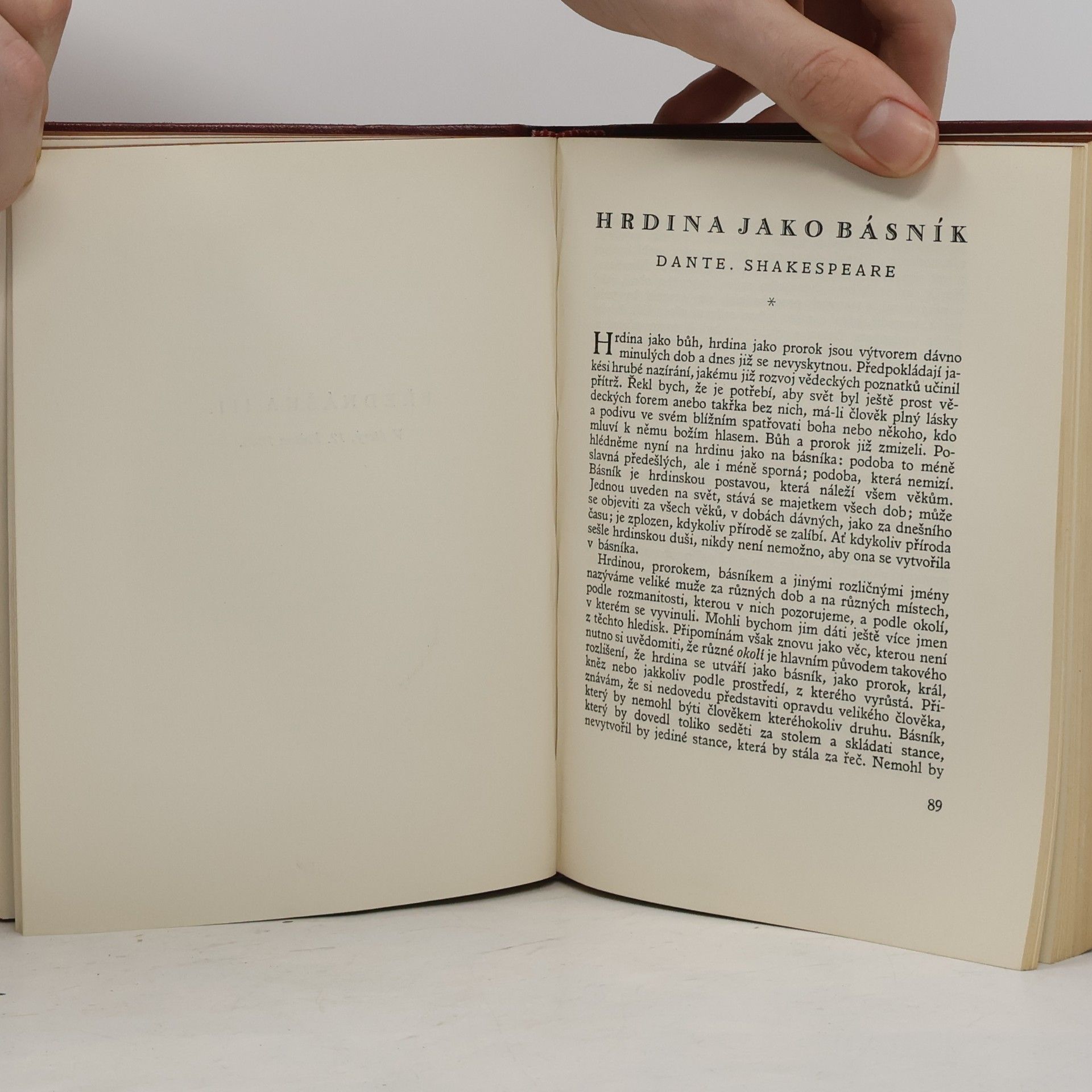 Thomas Carlyle Hrdinové. Úcta k hrdinům a hrdinství v dějinách