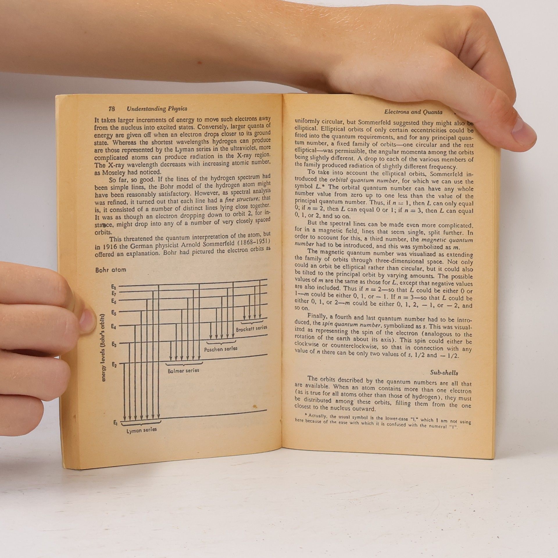 Isaac Asimov Understanding Physics. The Electron, Proton, and Neutron