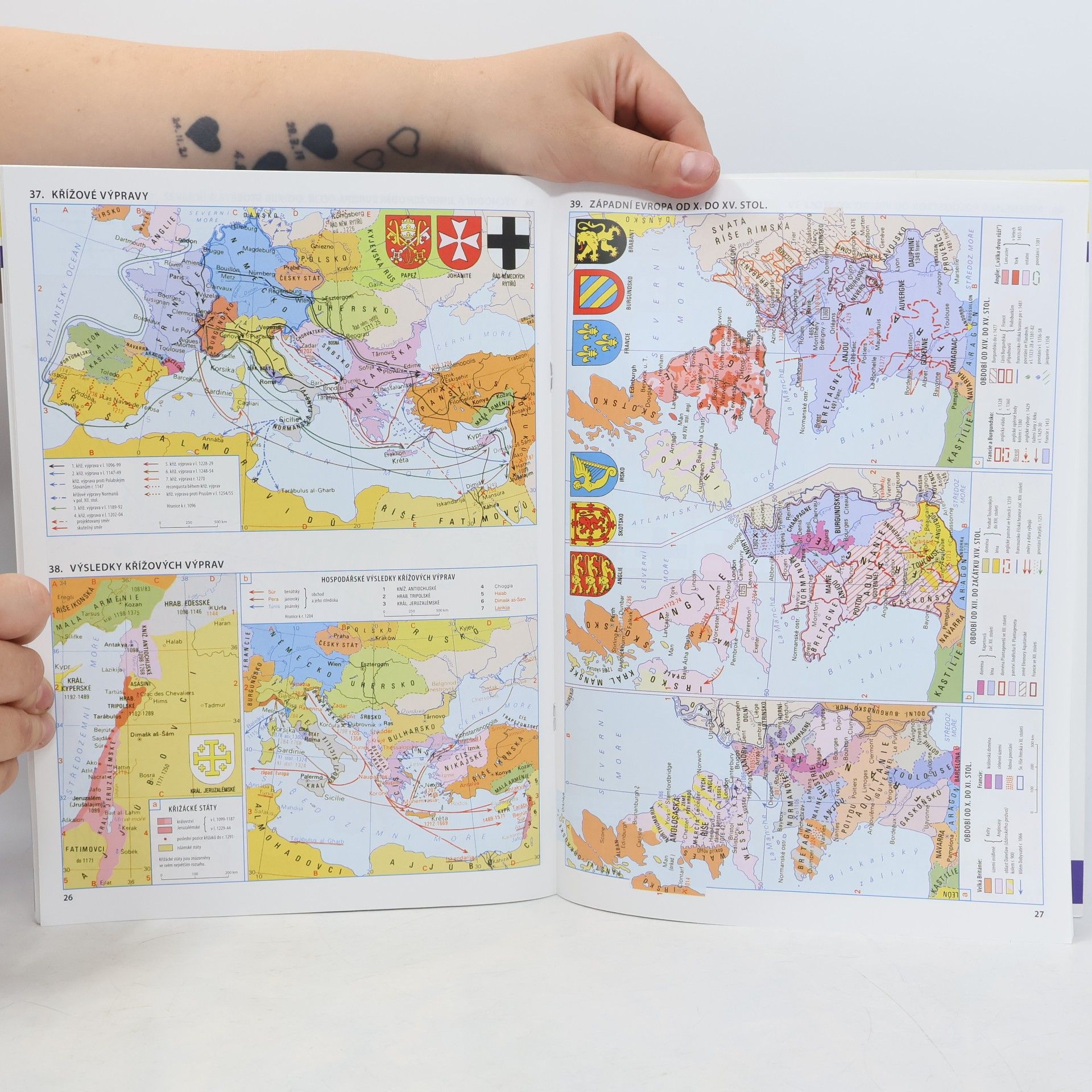 Autorenkollektiv Atlas světových dějin. 1. díl, Pravěk - středověk