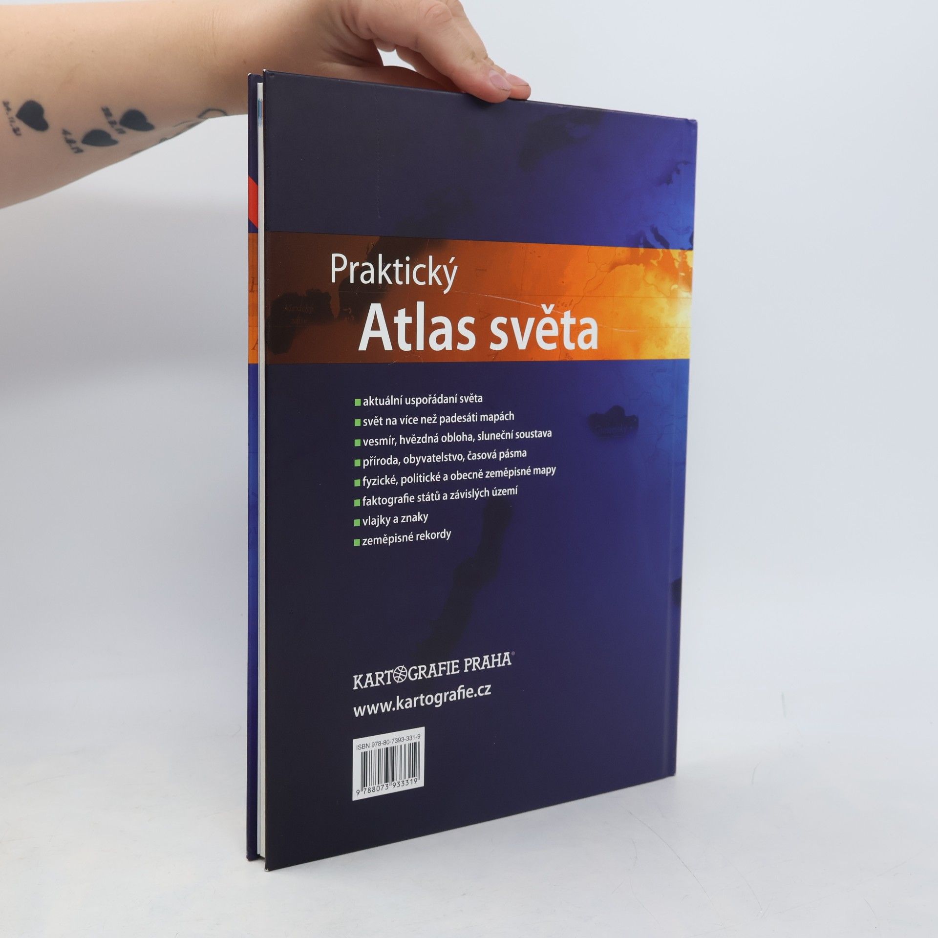 Autorenkollektiv Praktický atlas světa