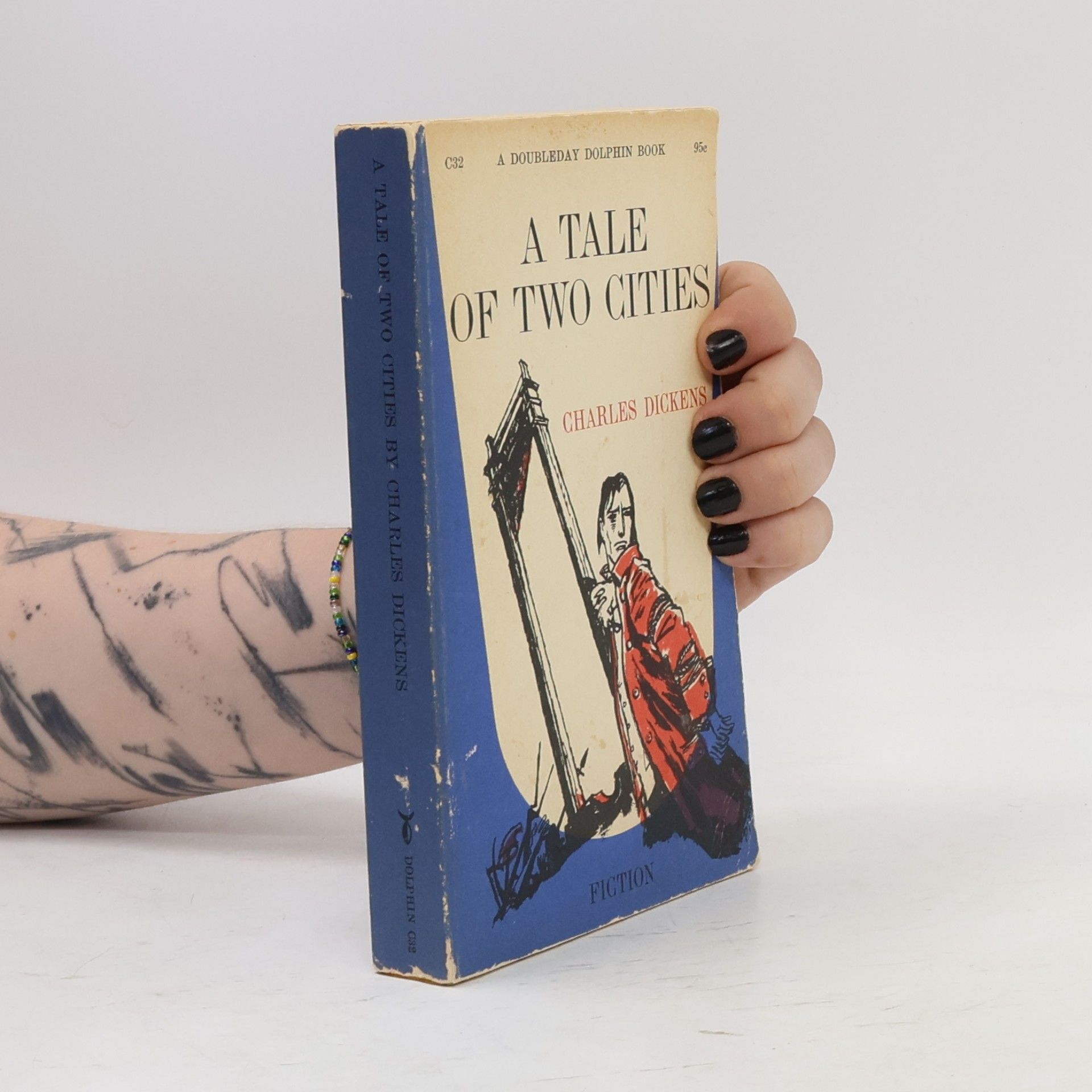 Charles Dickens A Tale of Two Cities