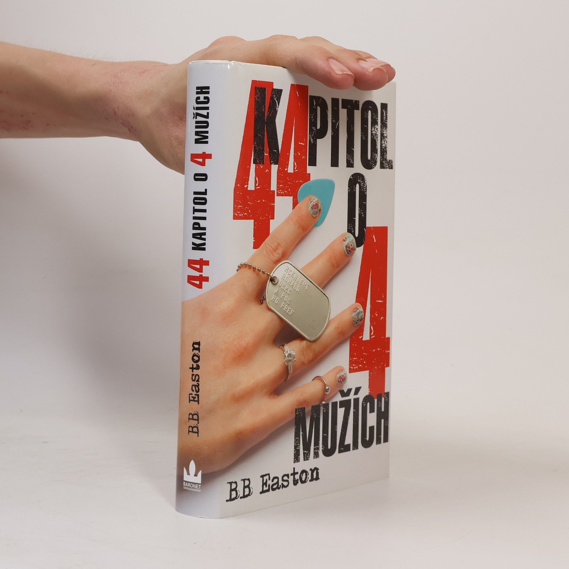 B. B. Easton 44 kapitol o 4 mužích