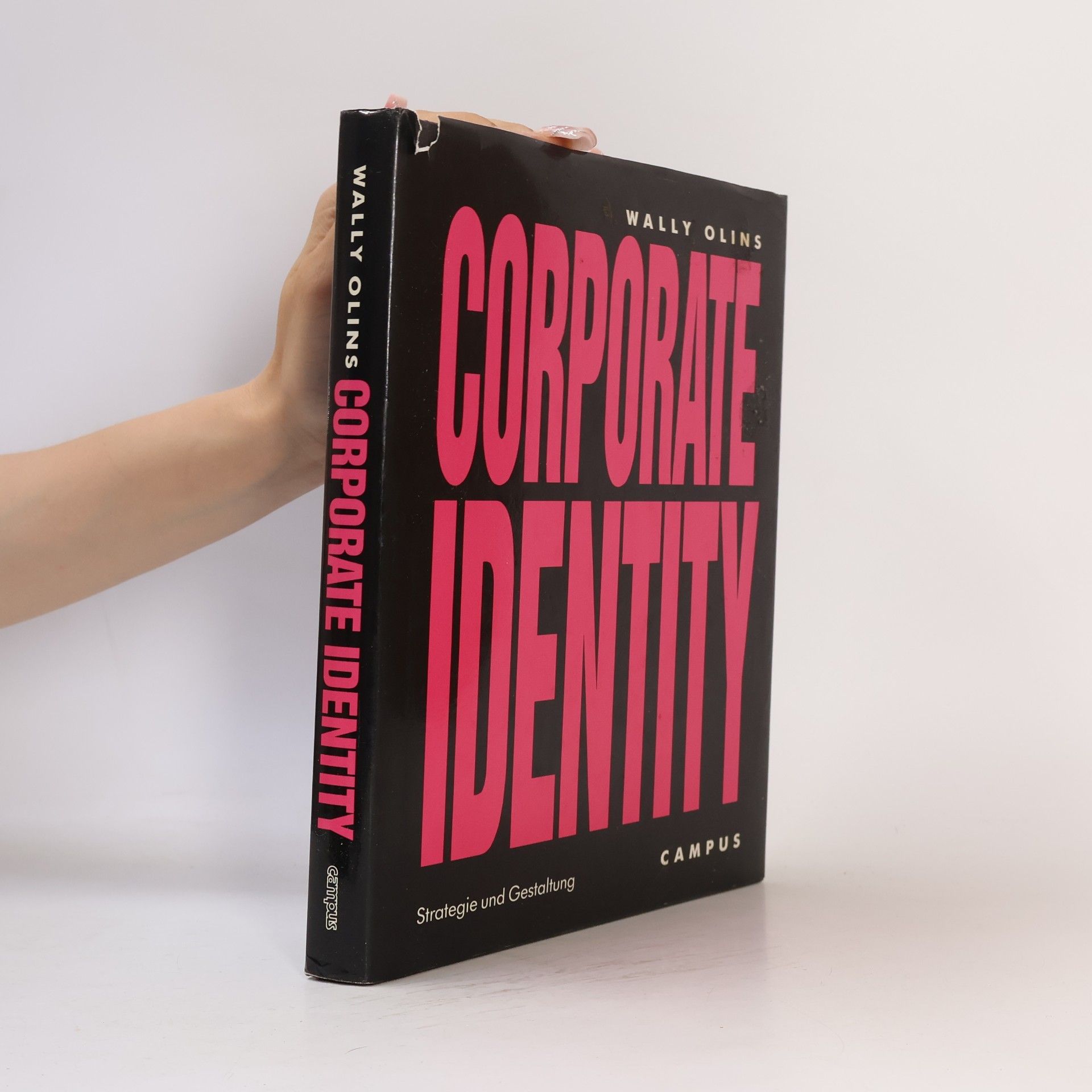 Wally Olins Corporate Identity