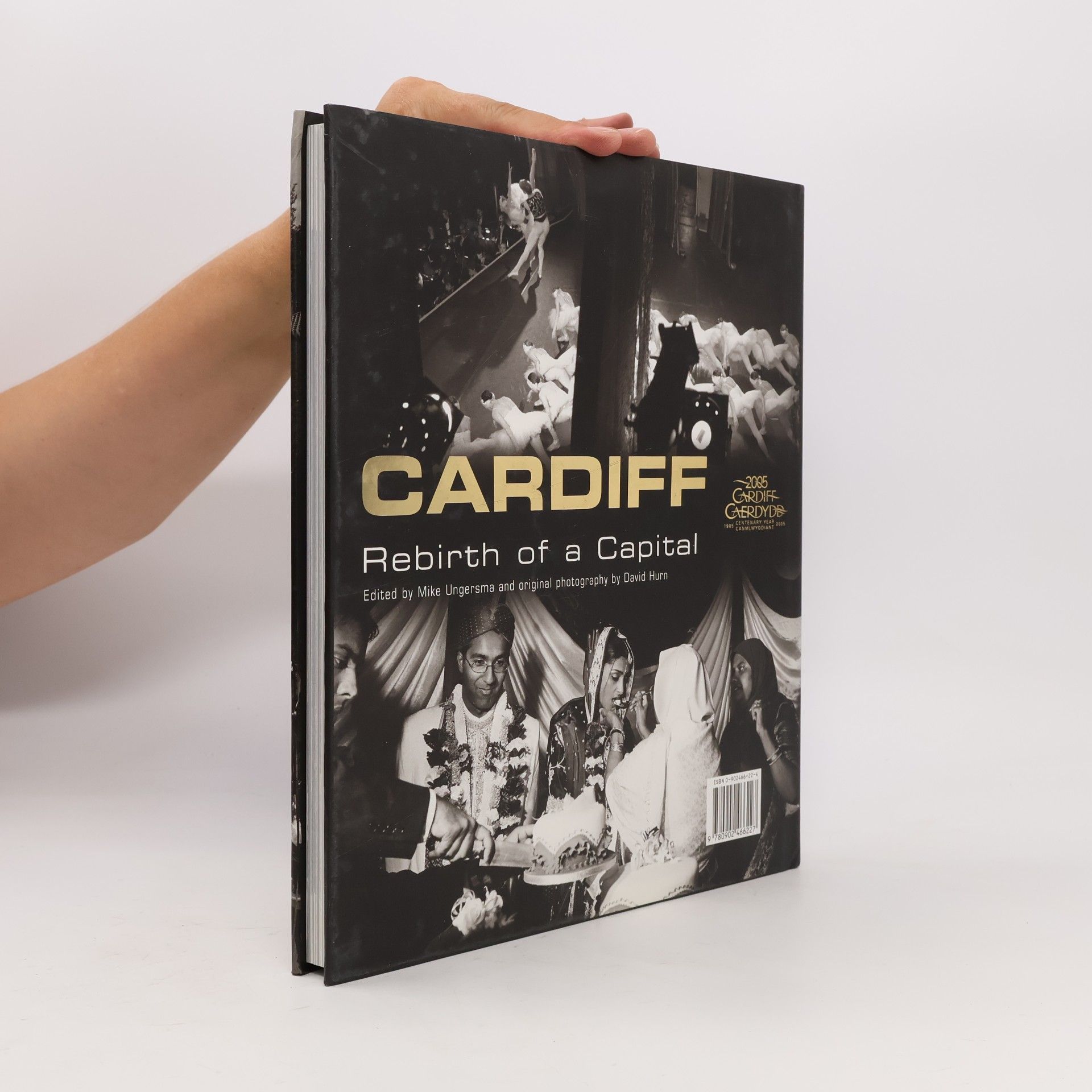 Cardiff (Wales). County Council Cardiff. Rebirth of a Capital