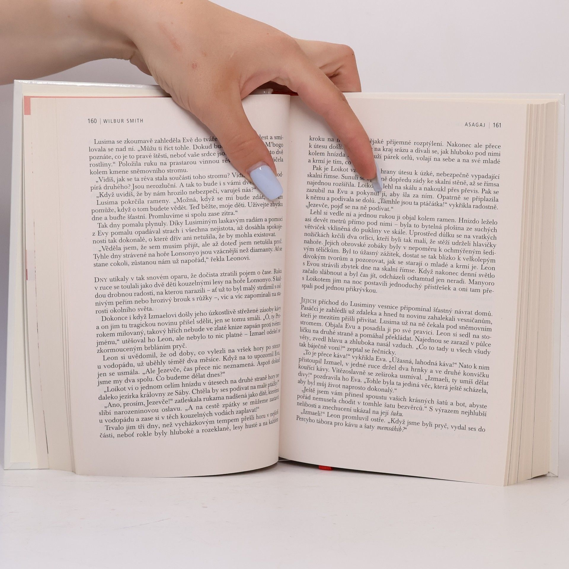 Wilbur A. Smith Asagaj, Italské lekce, Temnější než noc, Spolek přátel krásné literatury a bramborových koláčů