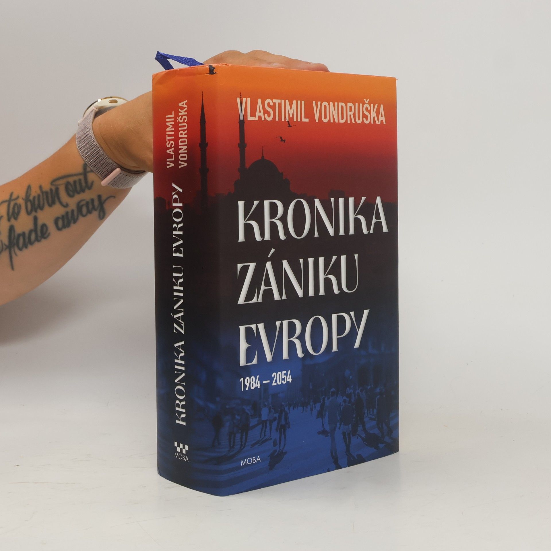Vlastimil Vondruška Kronika zániku Evropy: 1984-2054