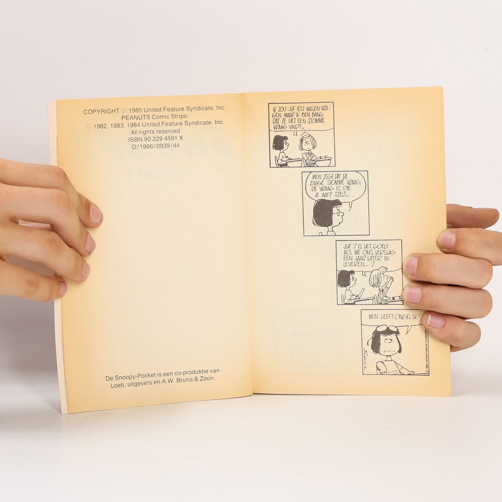 Charles M. Schulz Snoopy 2