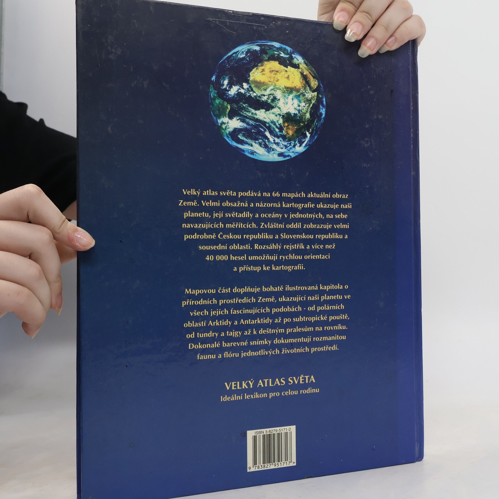 Helena Kholová Velký atlas světa