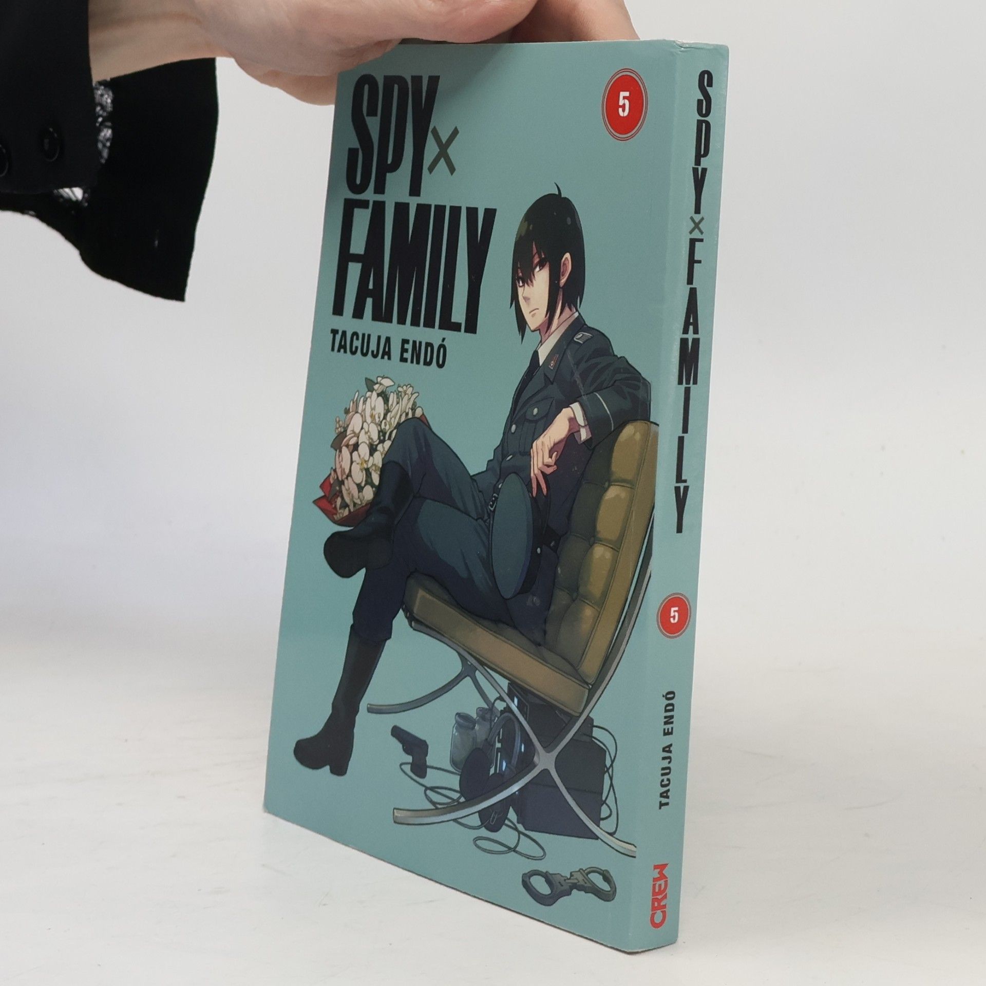 Tacuja Endó Spy x Family 5