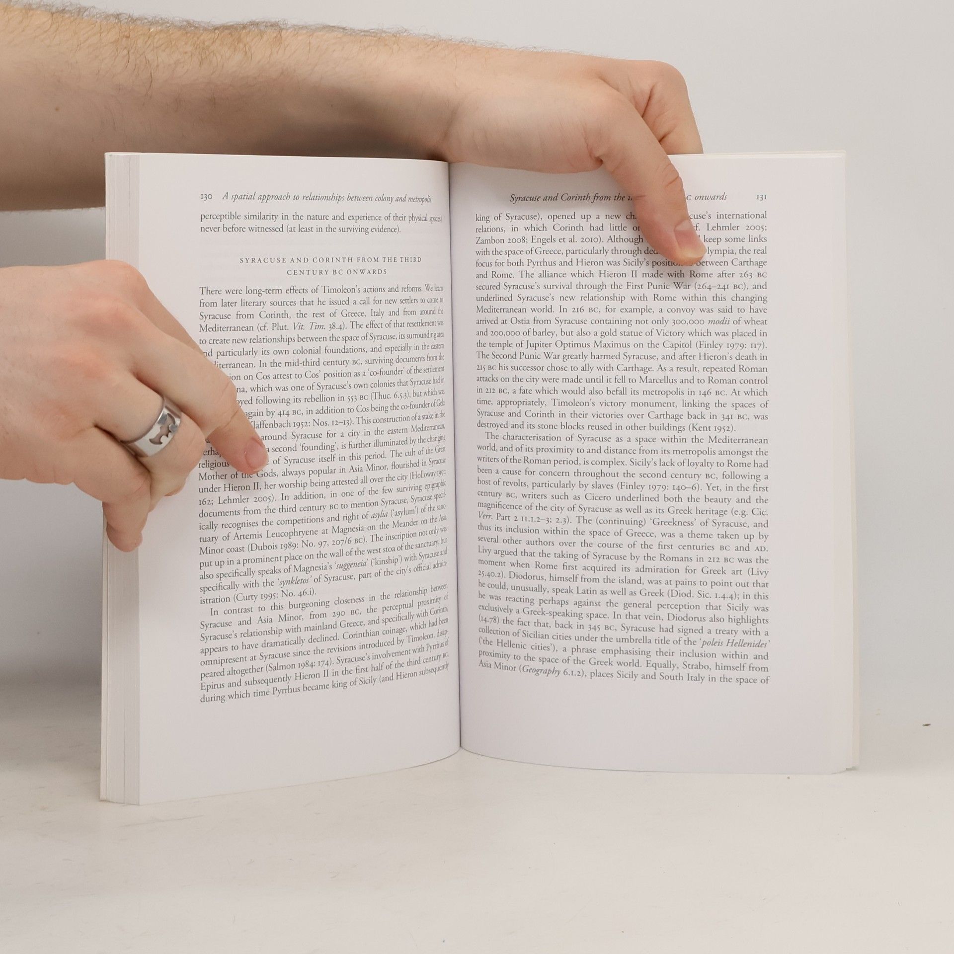 Michael Scott Space and Society in the Greek and Roman Worlds