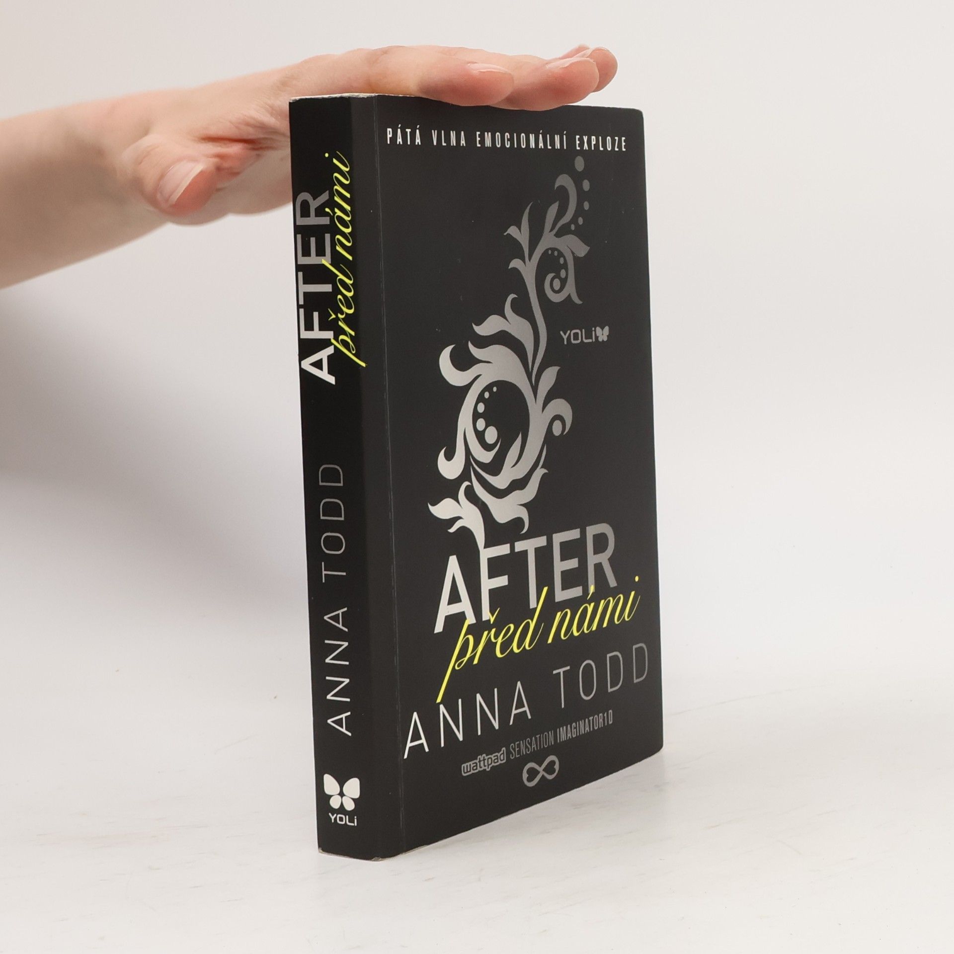 Anna Todd After 5. Před námi