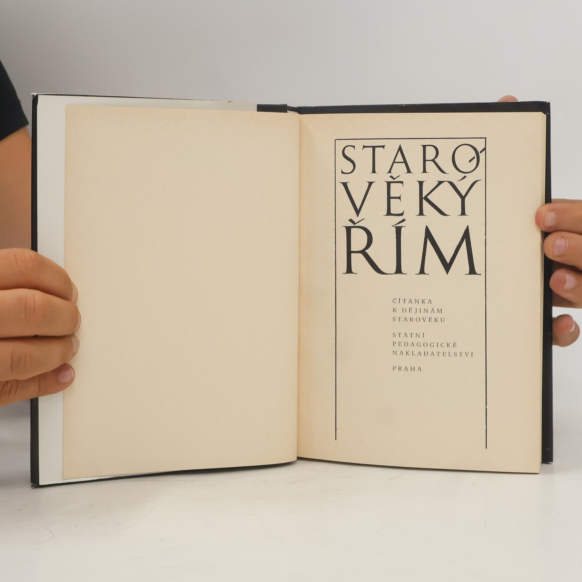 Autorenkollektiv Starověký Řím