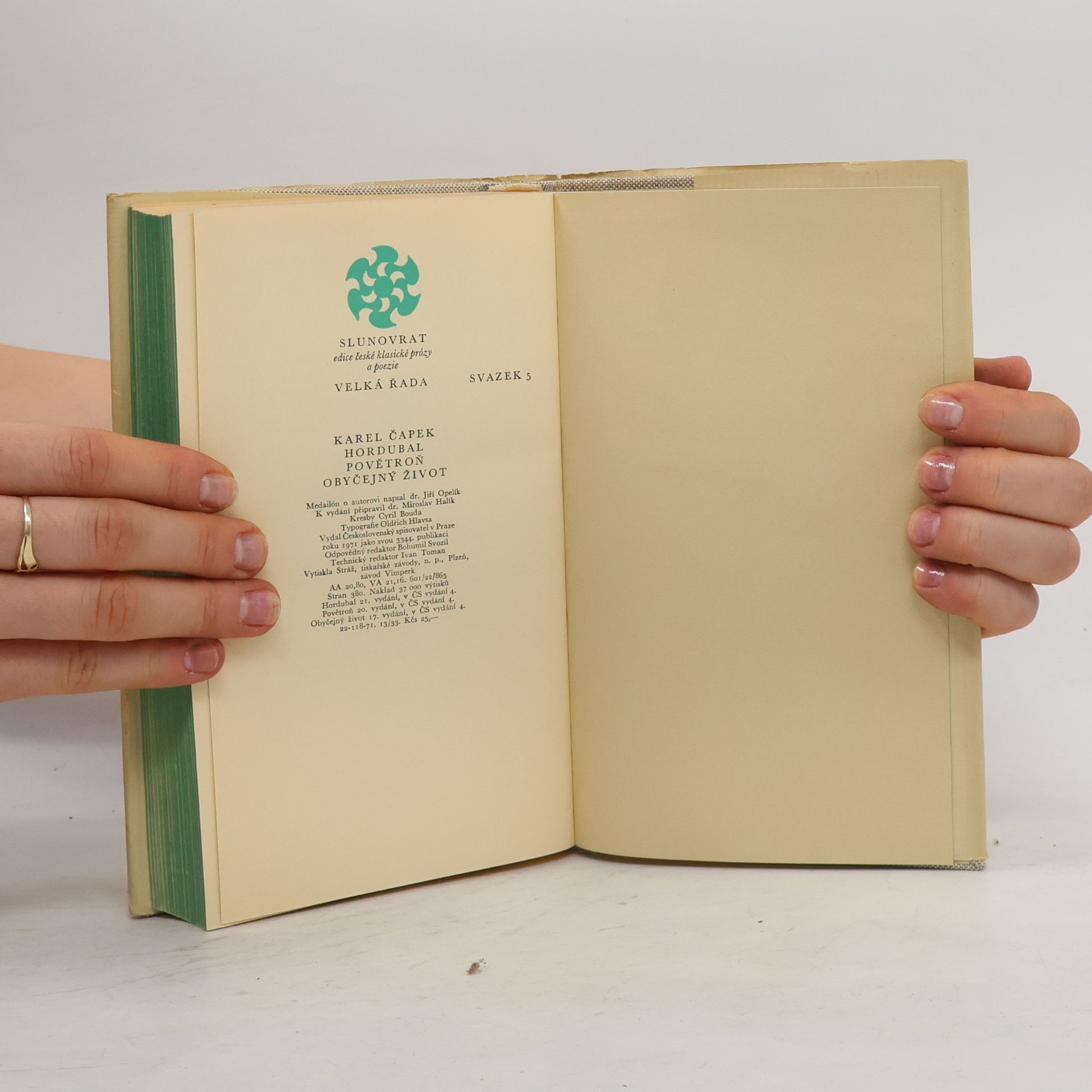 Karel Čapek Hordubal. Povětroň. Obyčejný život