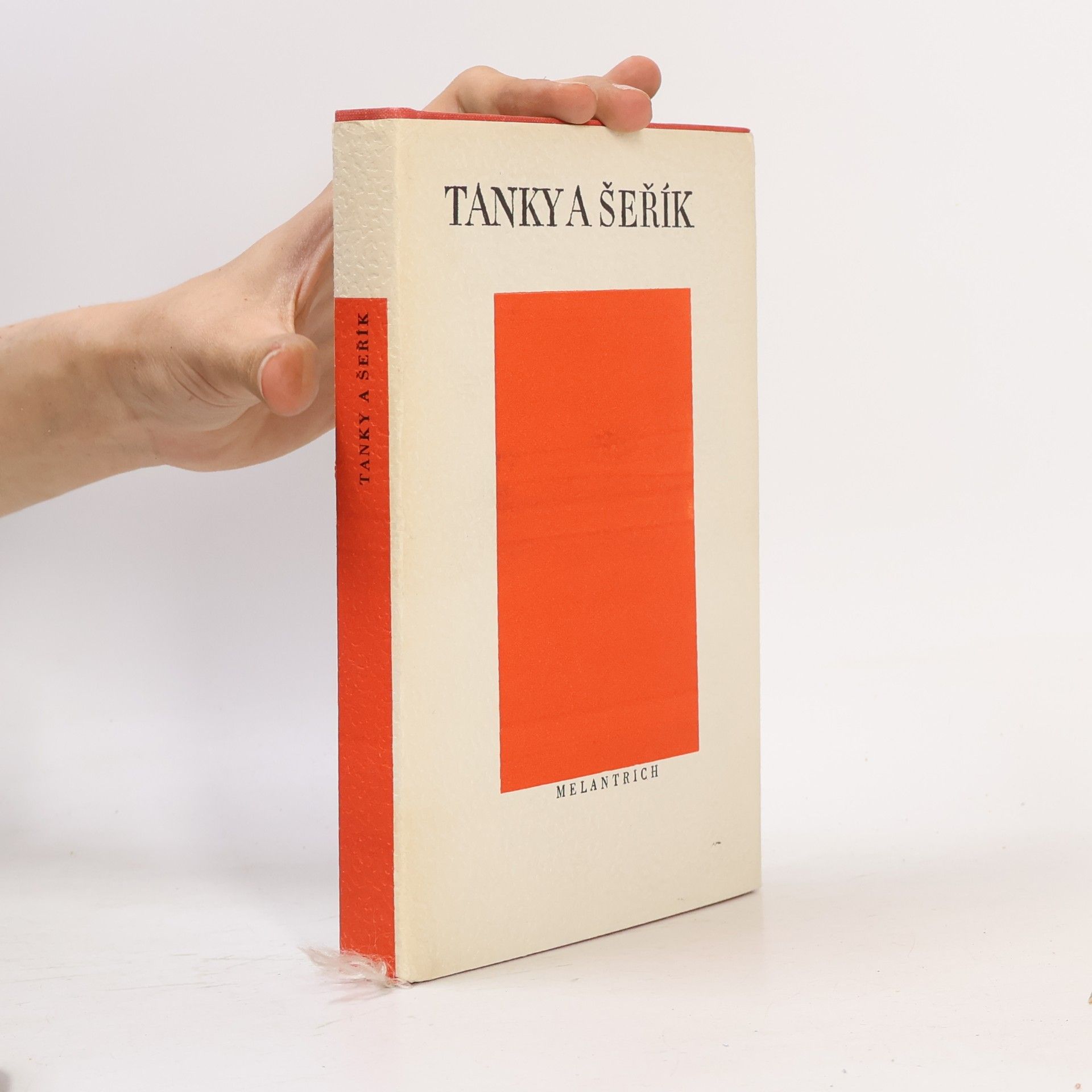 Kolektiv autorů Tanky a šeřík