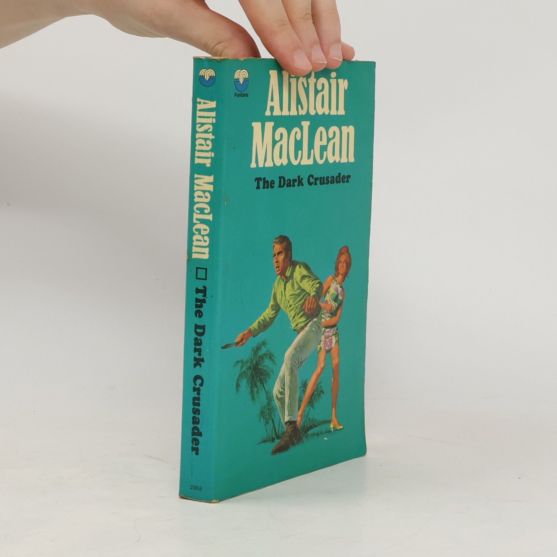 Alistair MacLean The Dark Crusader
