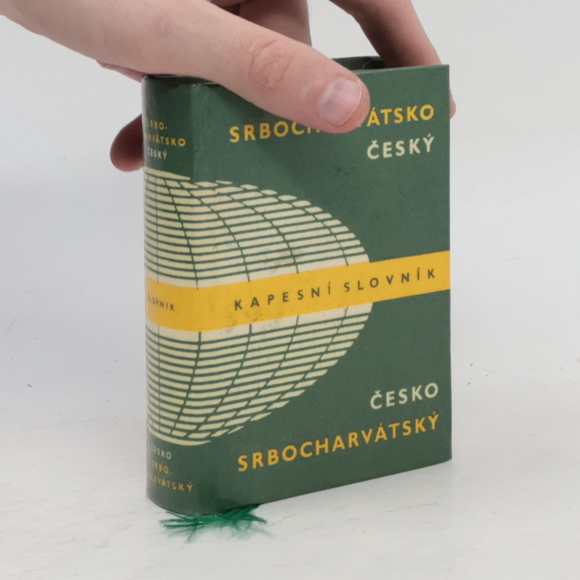 Srbocharvátsko-český a česko-srbocharvátský kapesní slovník
