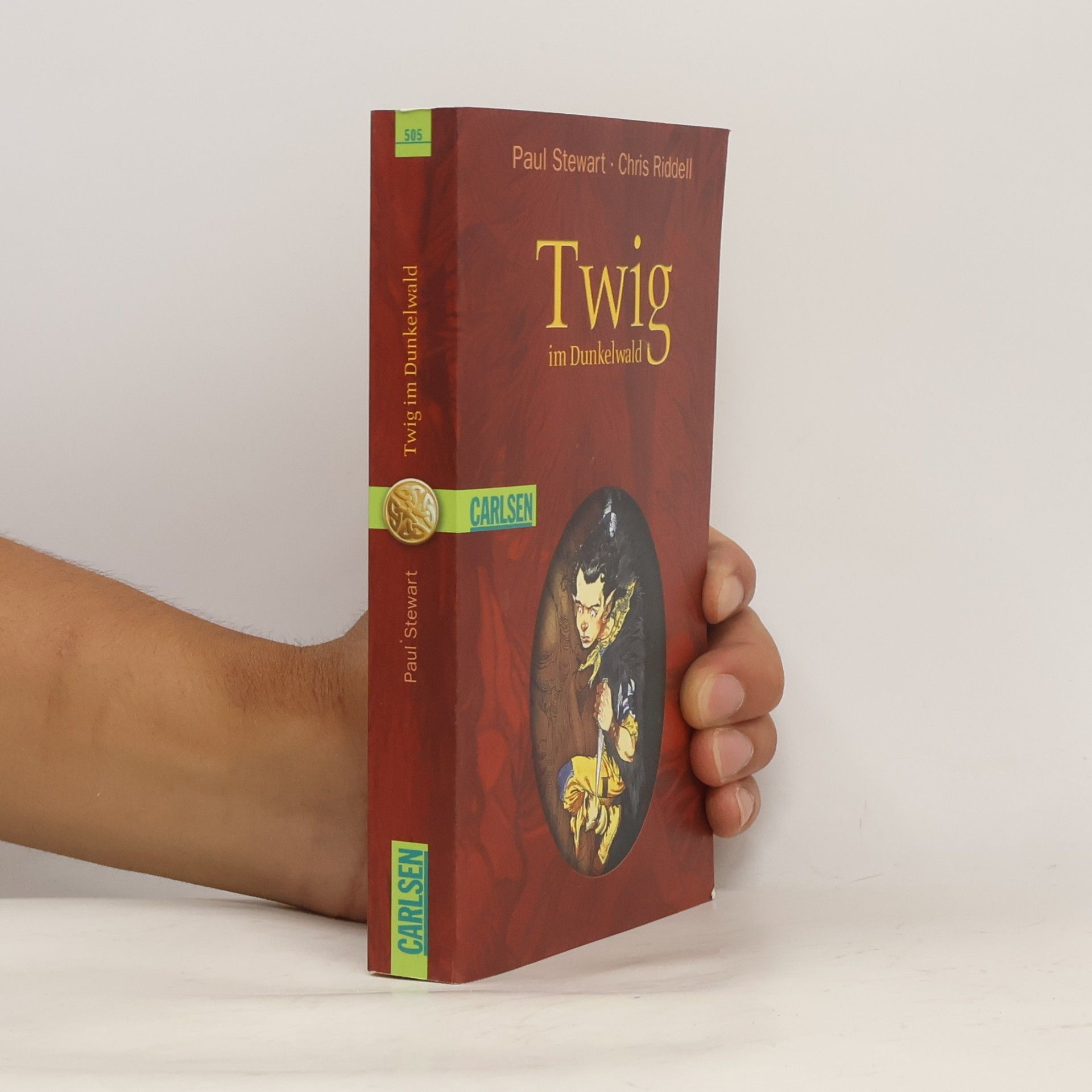 Paul Stewart Twig im Dunkelwald