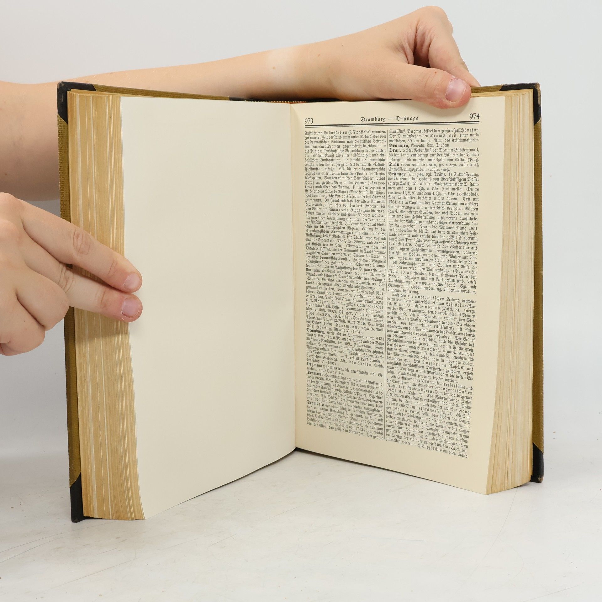 Autorenkollektiv Meyers Lexikon 3. Conti bis Engmäuler