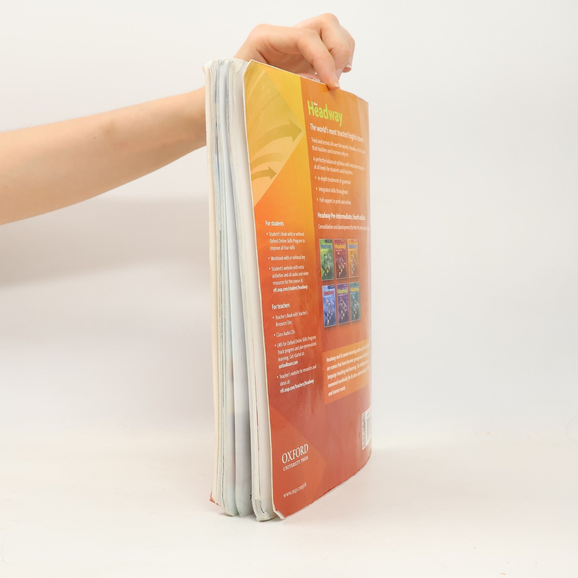 Liz Soars New Headway. Pre-Intermediate. Student's Book