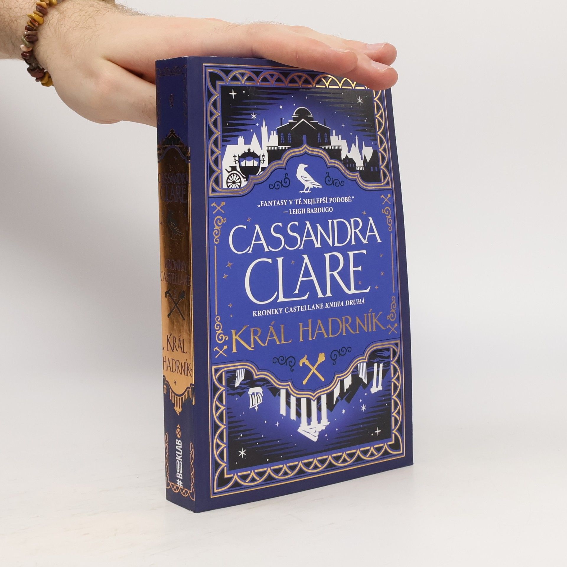 Cassandra Clare Král Hadrník - Kroniky Castellane
