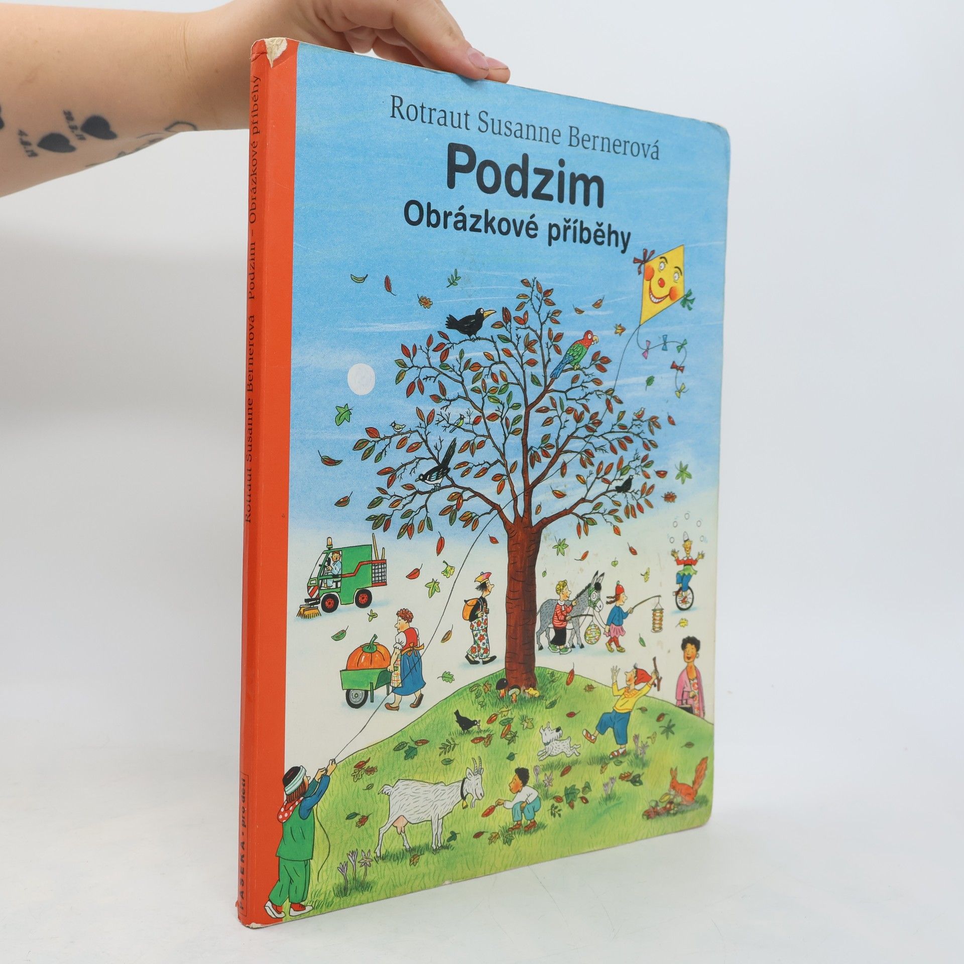 Rotraut Susanne Berner Podzim. Obrázkové příběhy