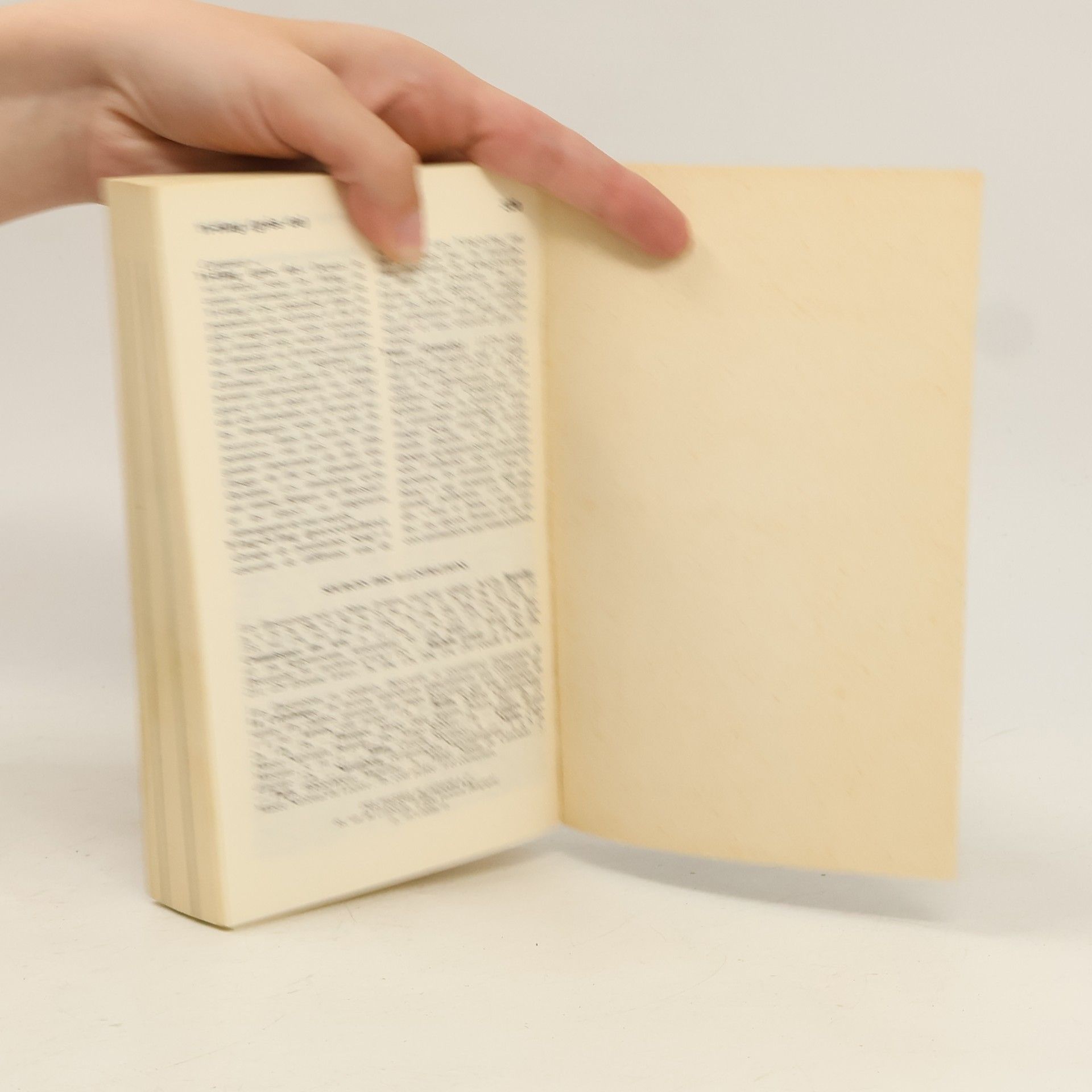 Saint-Clair Anne Le dictionnaire marabout des antiquités et de la brocante