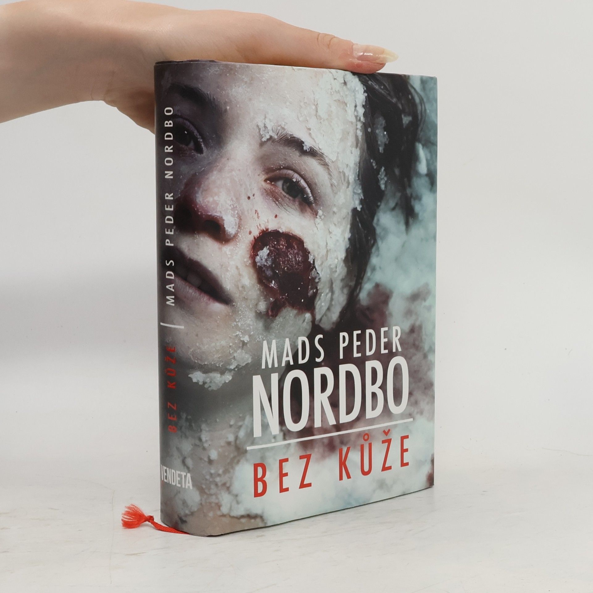 Mads Peder Nordbo Bez kůže