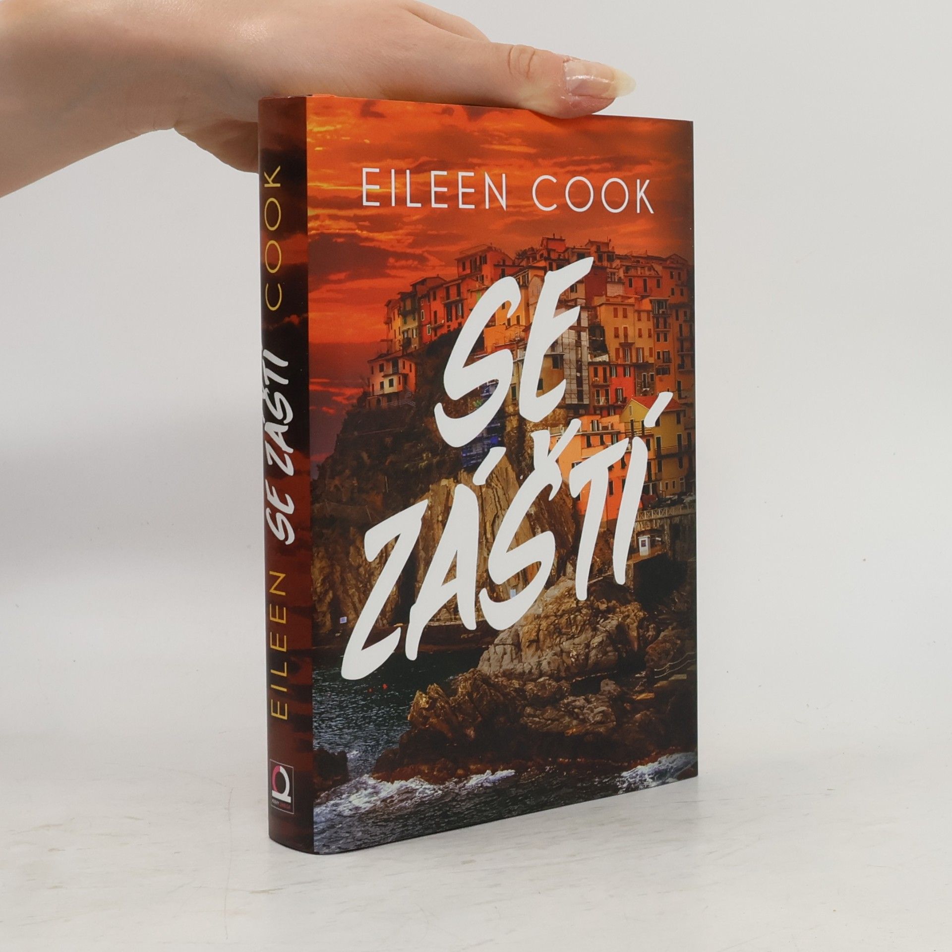Eileen Cook Se záští