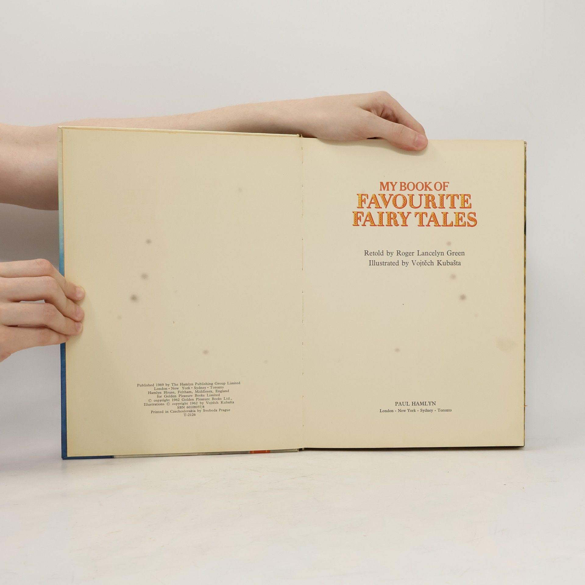 Paul Hamlyn My Book of Favourite Fairy Tales