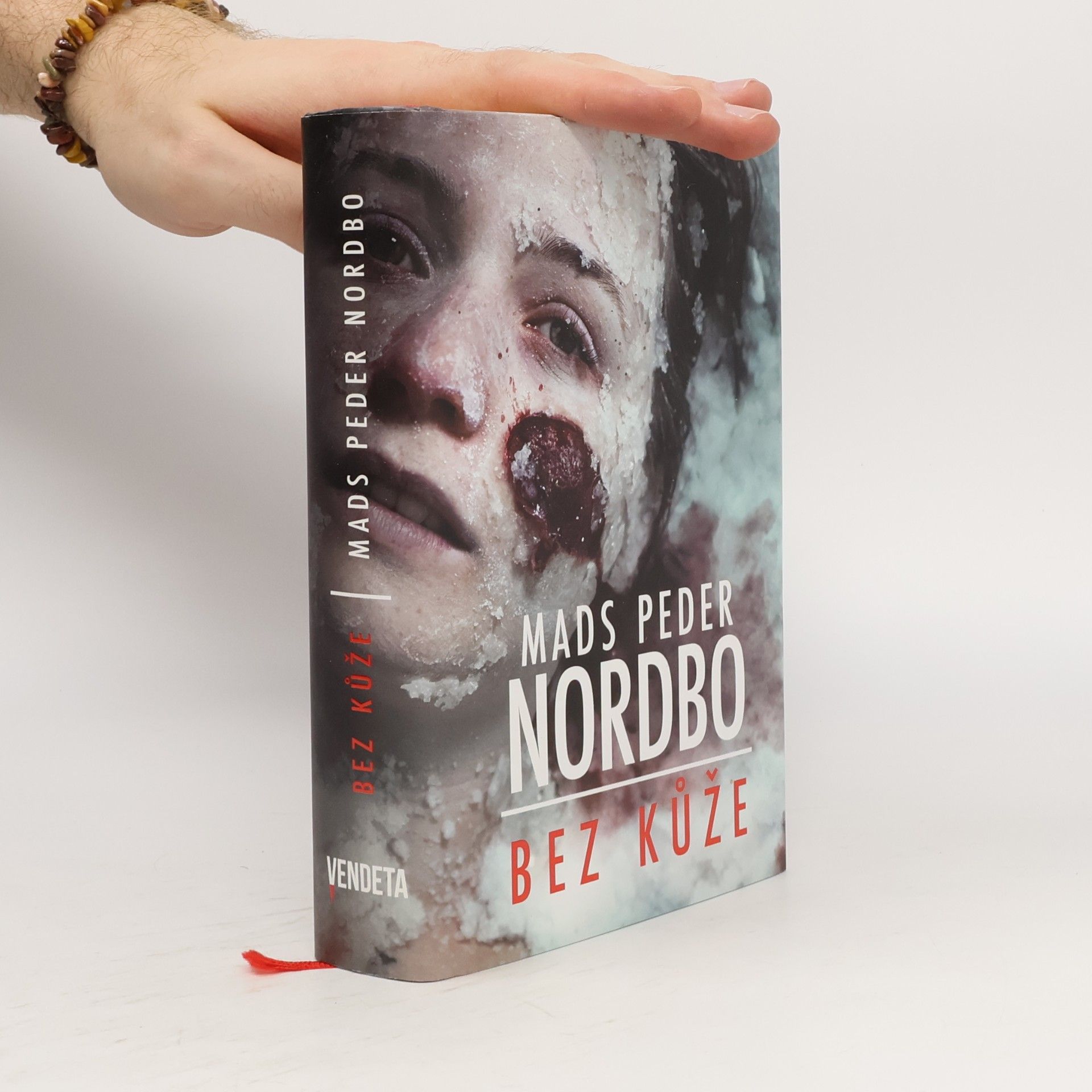 Mads Peder Nordbo Bez kůže