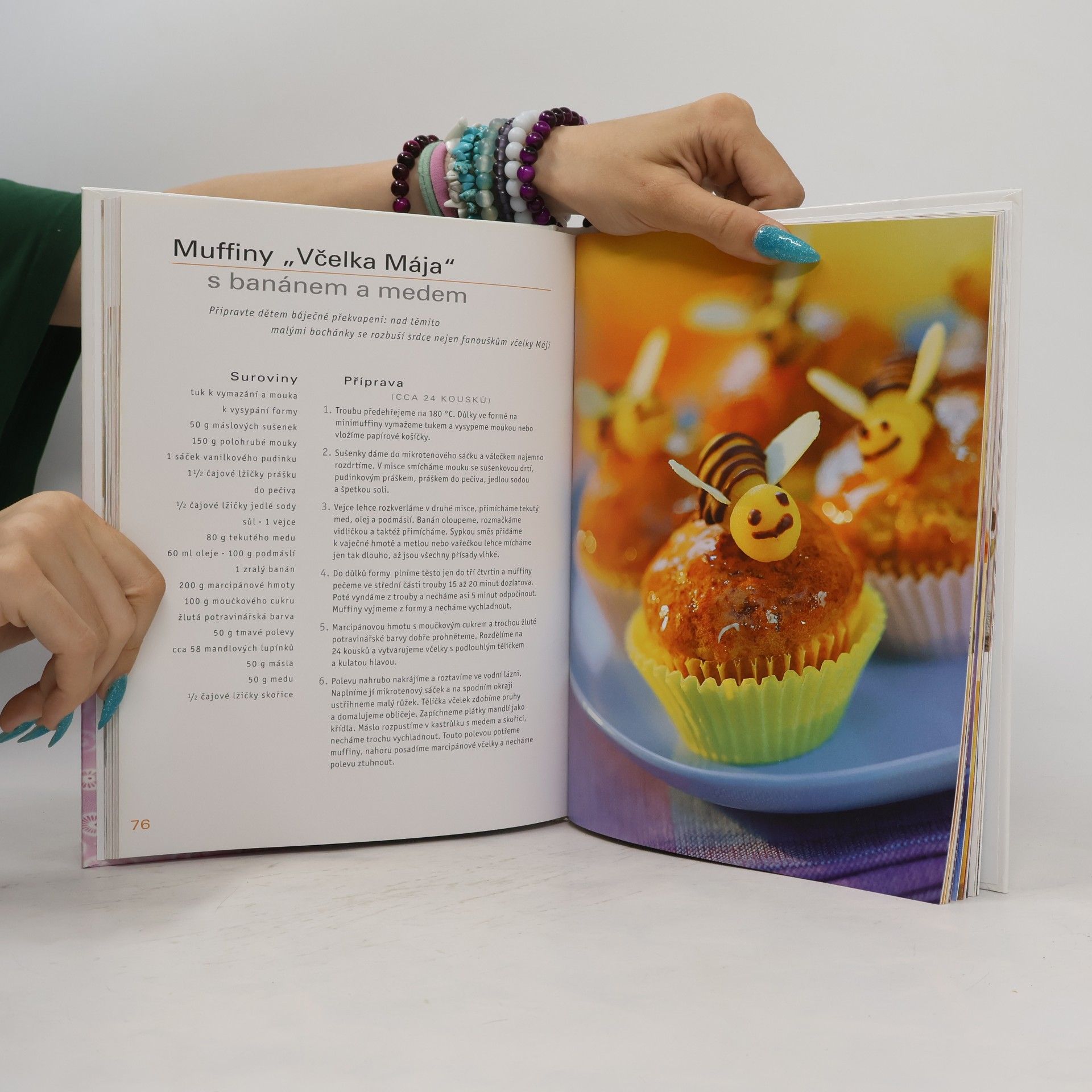 Various authors Muffiny