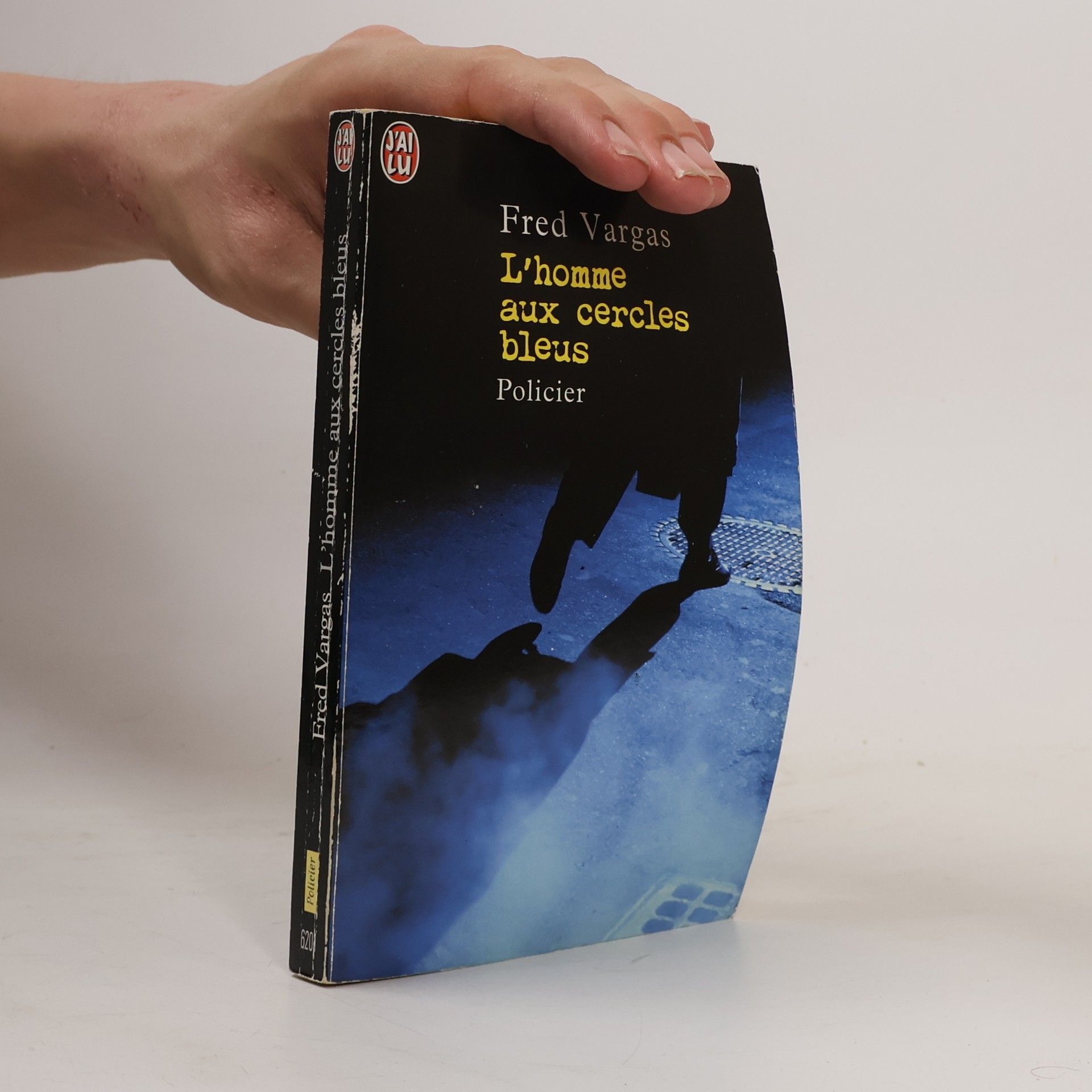 Fred Vargas L Homme Aux Cercles Bleus