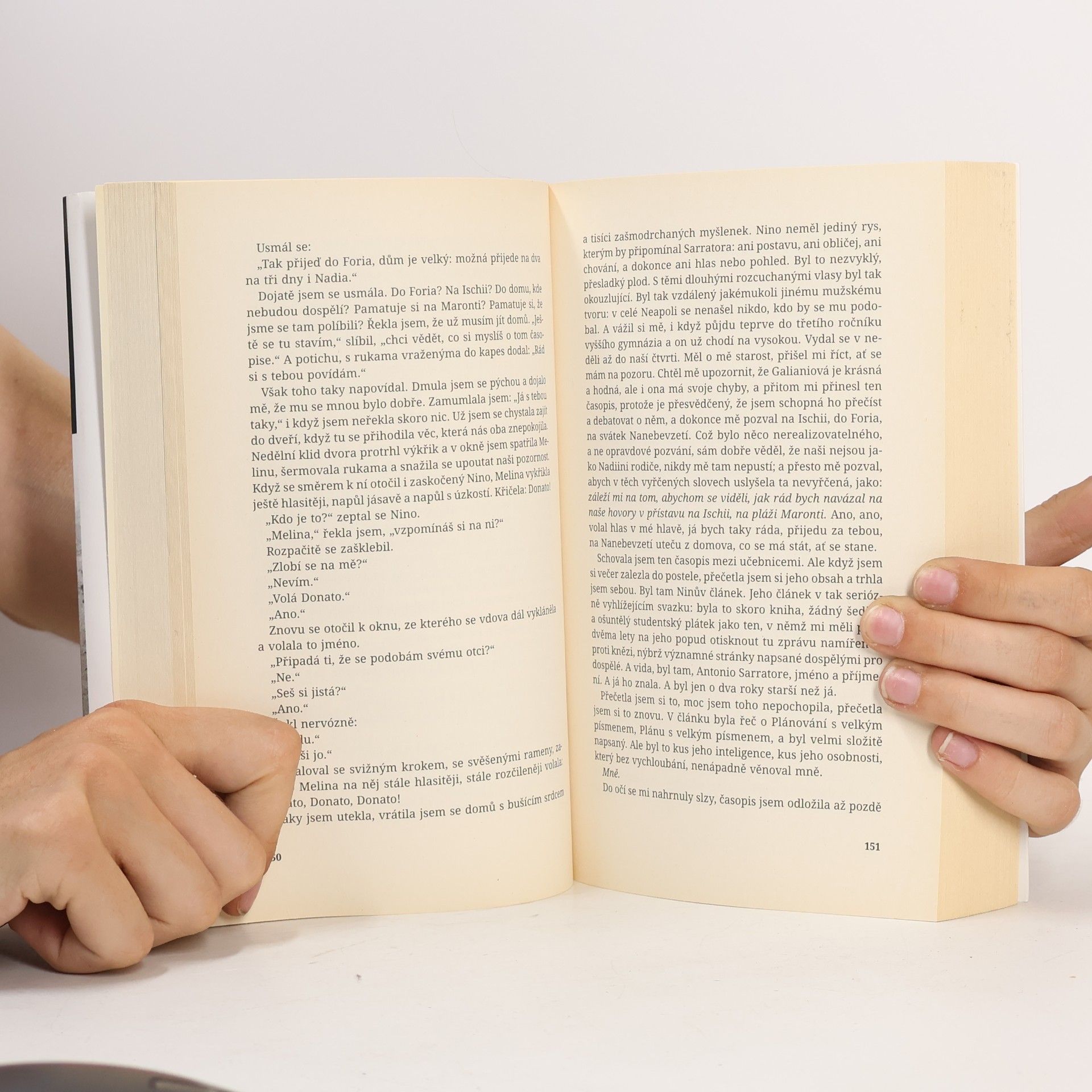 Elena Ferrante Geniální přítelkyně 2. Příběh nového jména