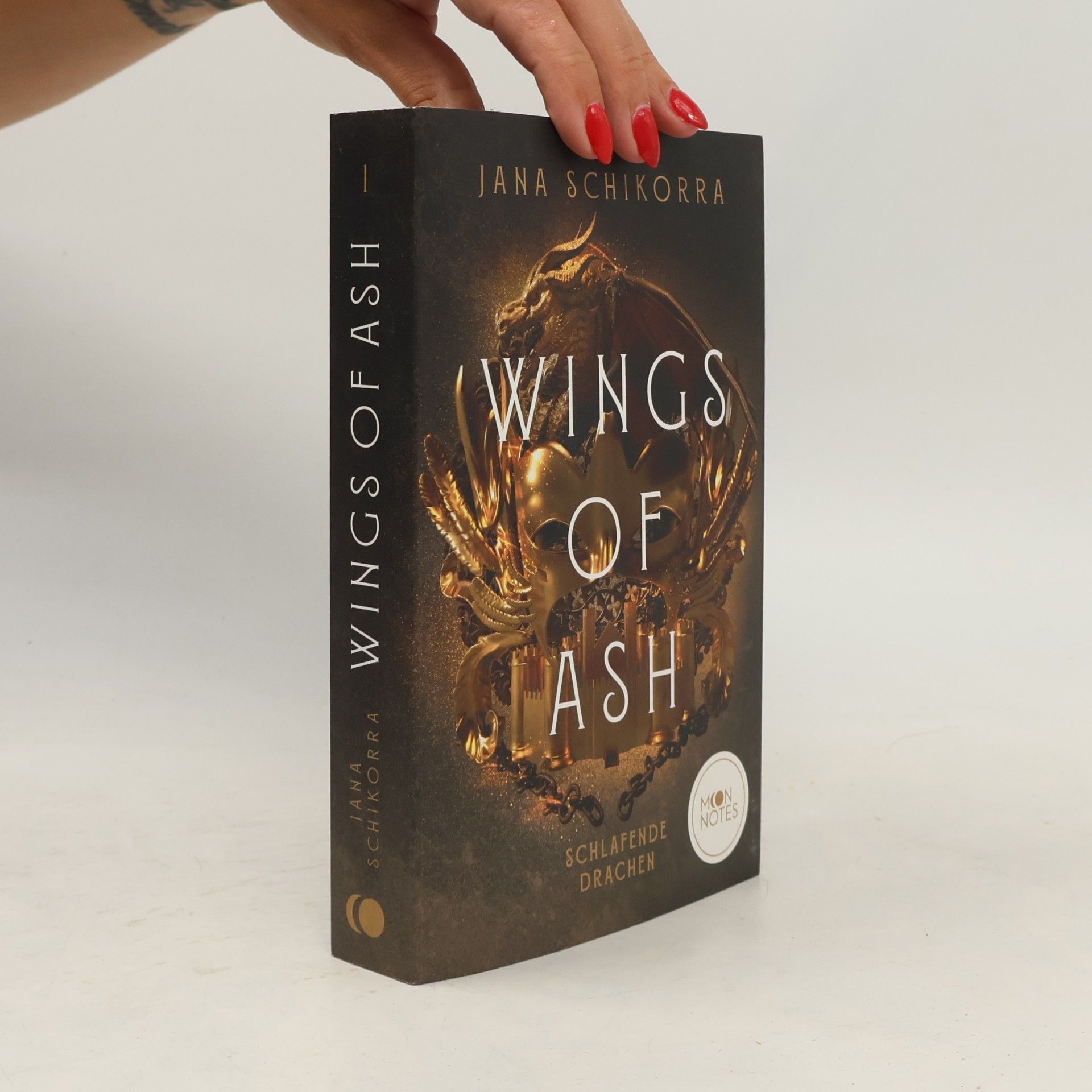 Jana Schikorra Schlafende Drachen - 1: Wings of Ash