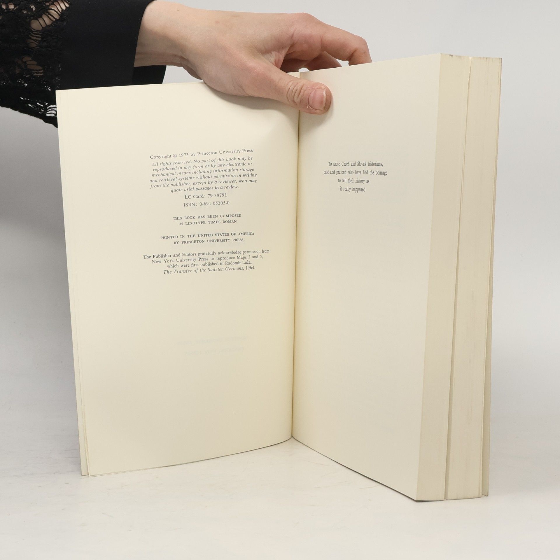 Victor S. Mamatey Limited Paperback Editions - 16: A History of the Czechoslovak Republic, 1918-1948