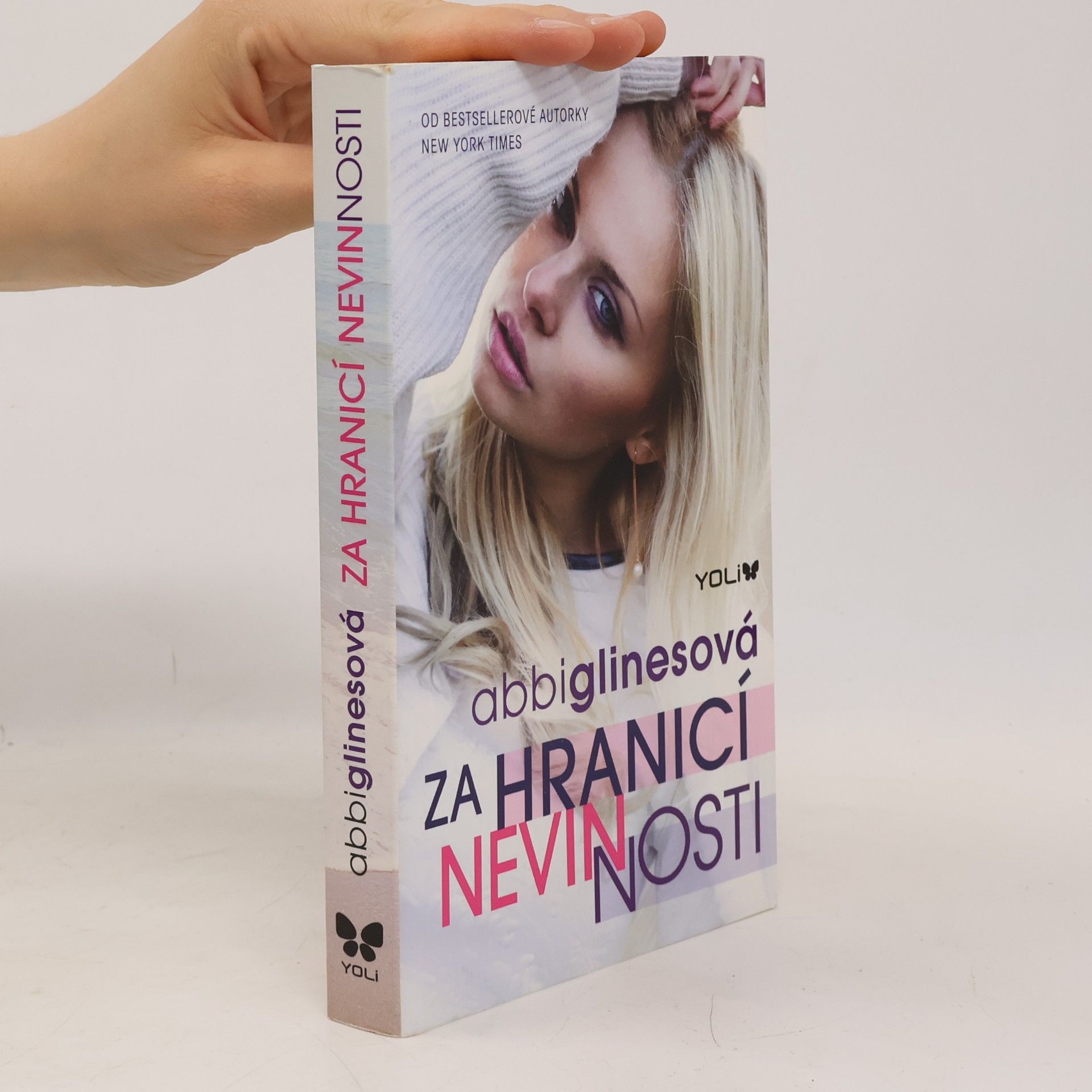 Abbi Glines Za hranicí nevinnosti