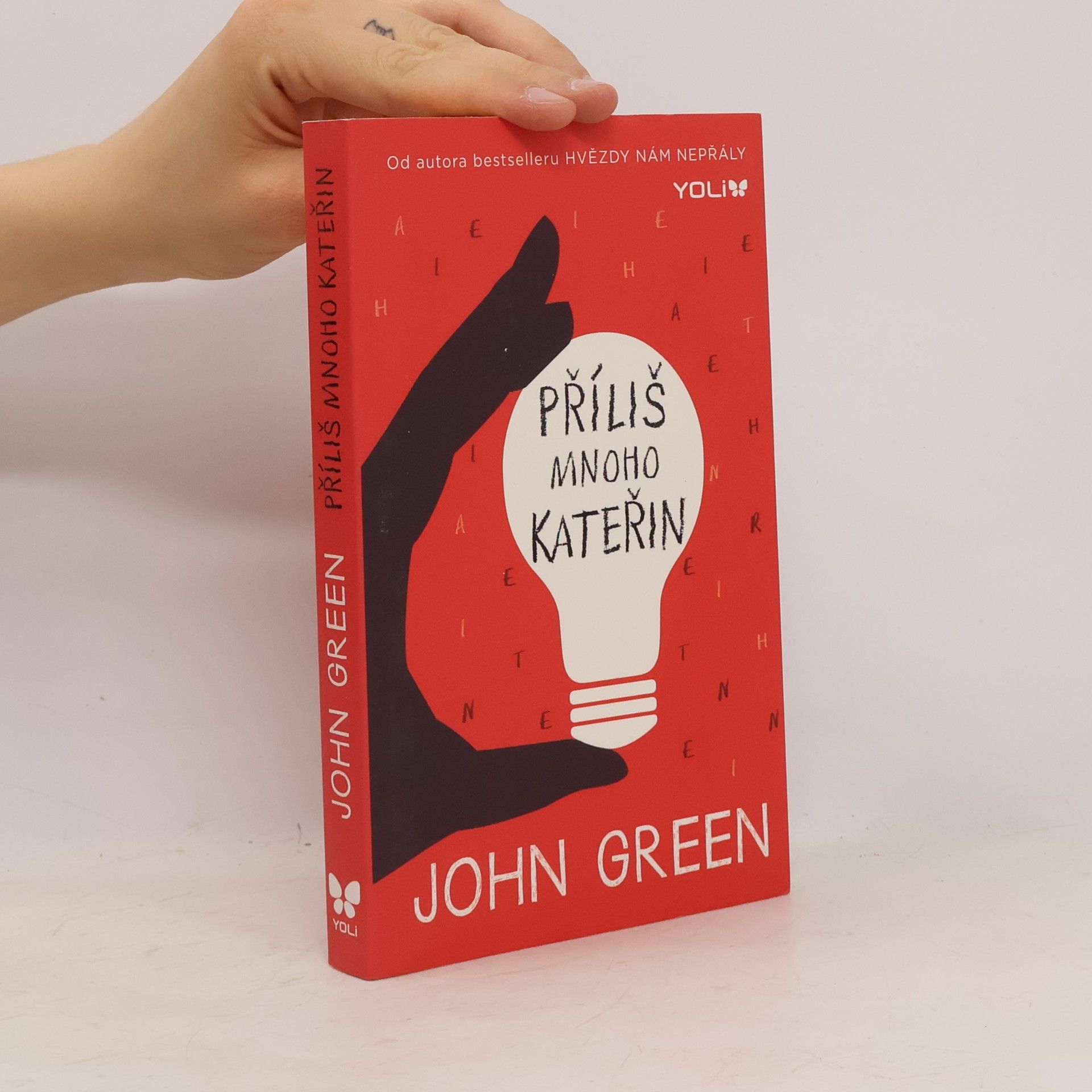 John Green Příliš mnoho Kateřin