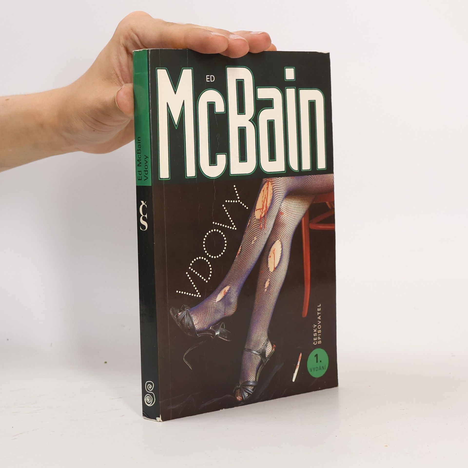 Ed McBain Vdovy : příběh z 87. policejního revíru