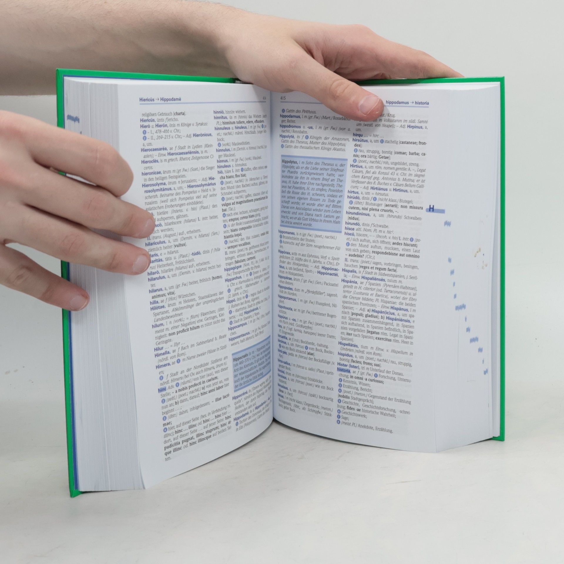 Autores varios PONS Wörterbuch für Schule und Studium Latein