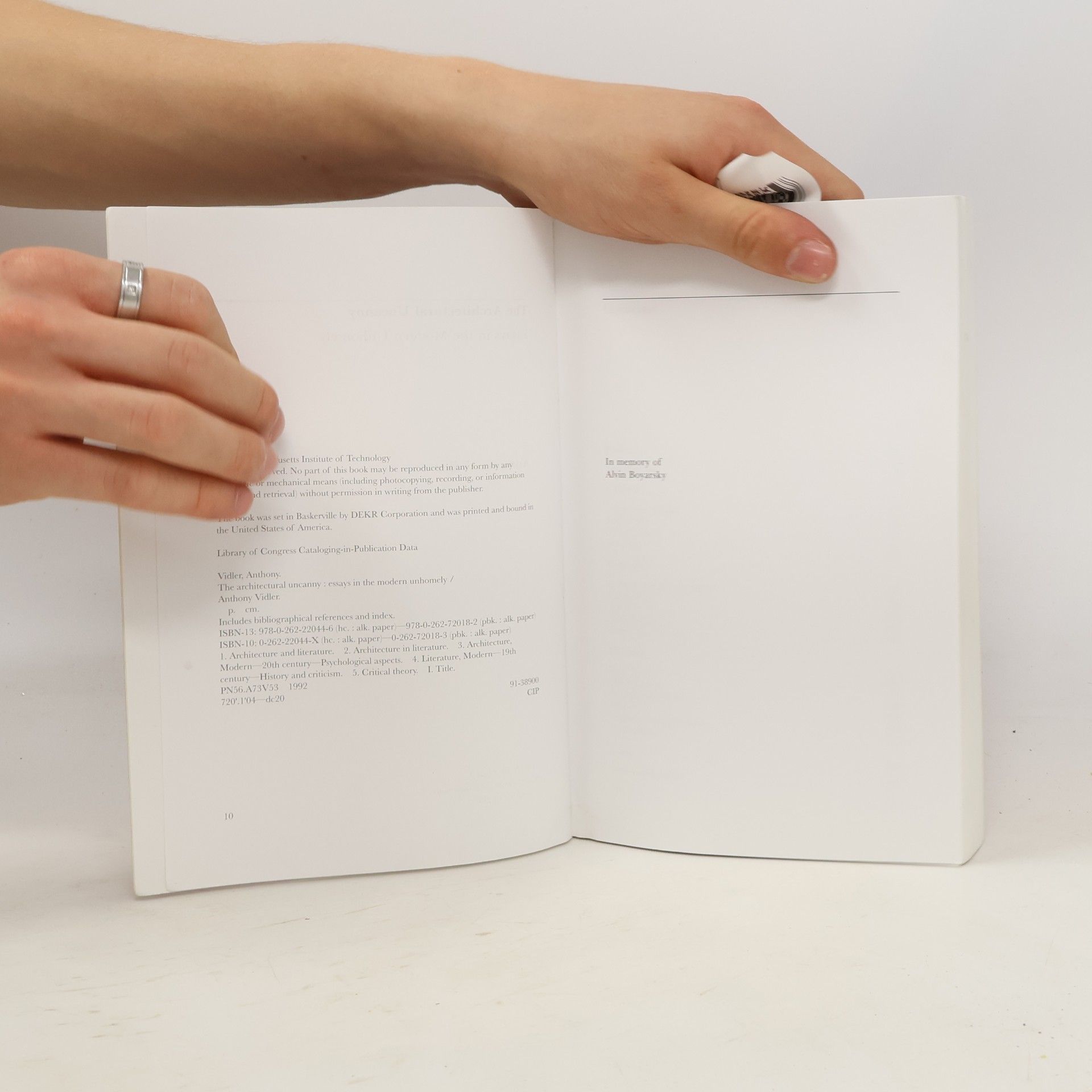 Anthony Vidler The Architectural Uncanny