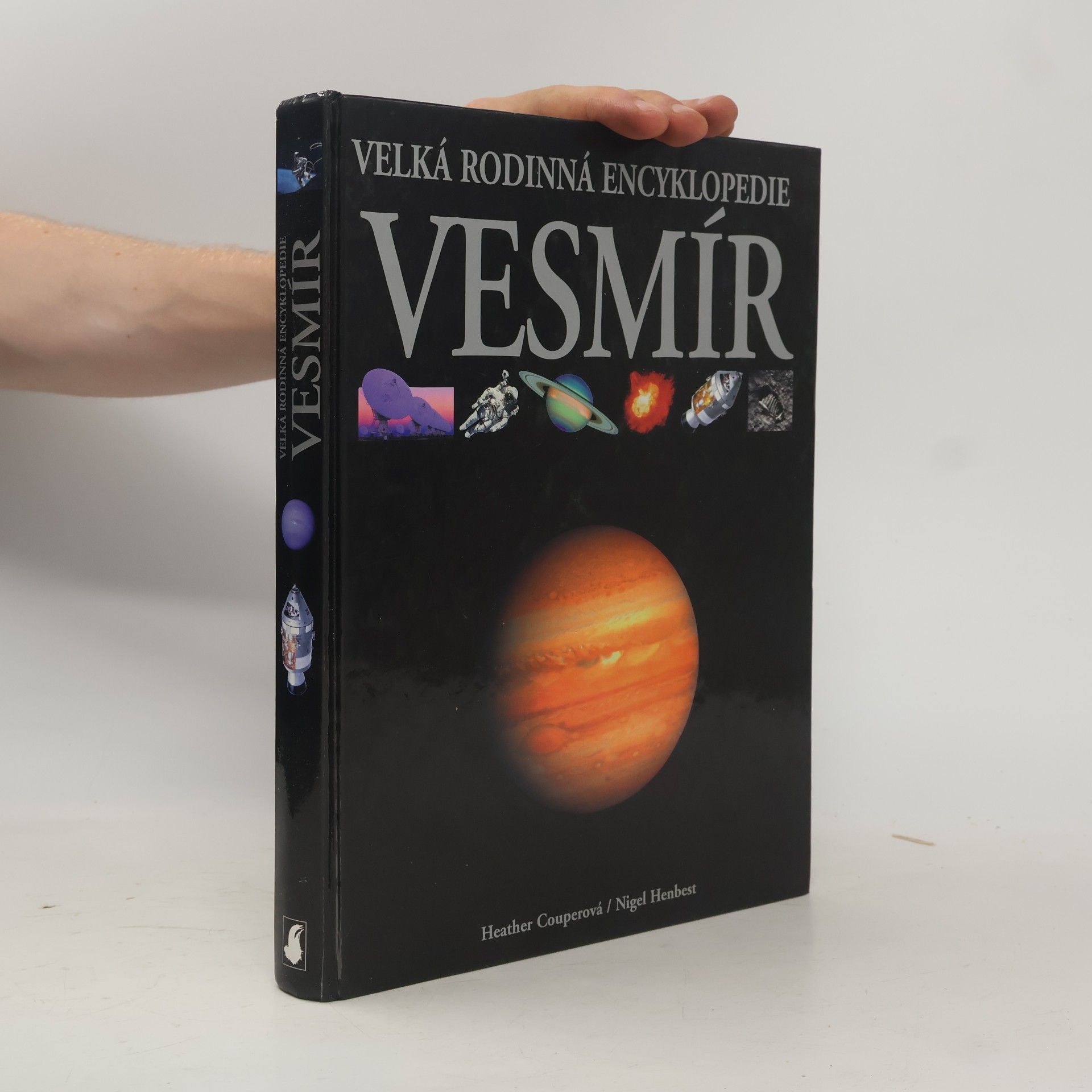 Nigel Henbest Velká rodinná encyklopedie - Vesmír